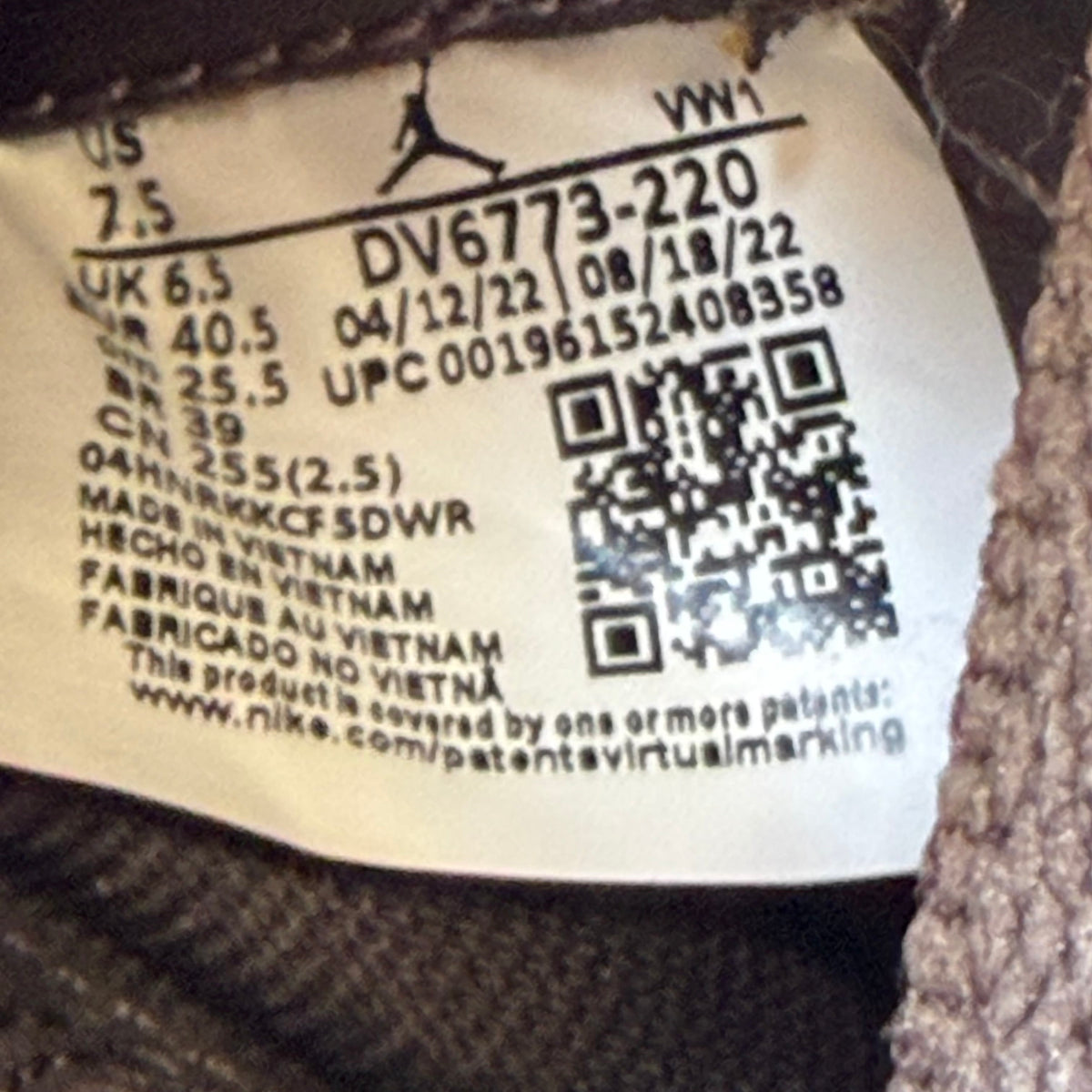https://res.cloudinary.com/dlqdbsx2k/image/upload/v1790100104/blob_gkqjyd.jpg
