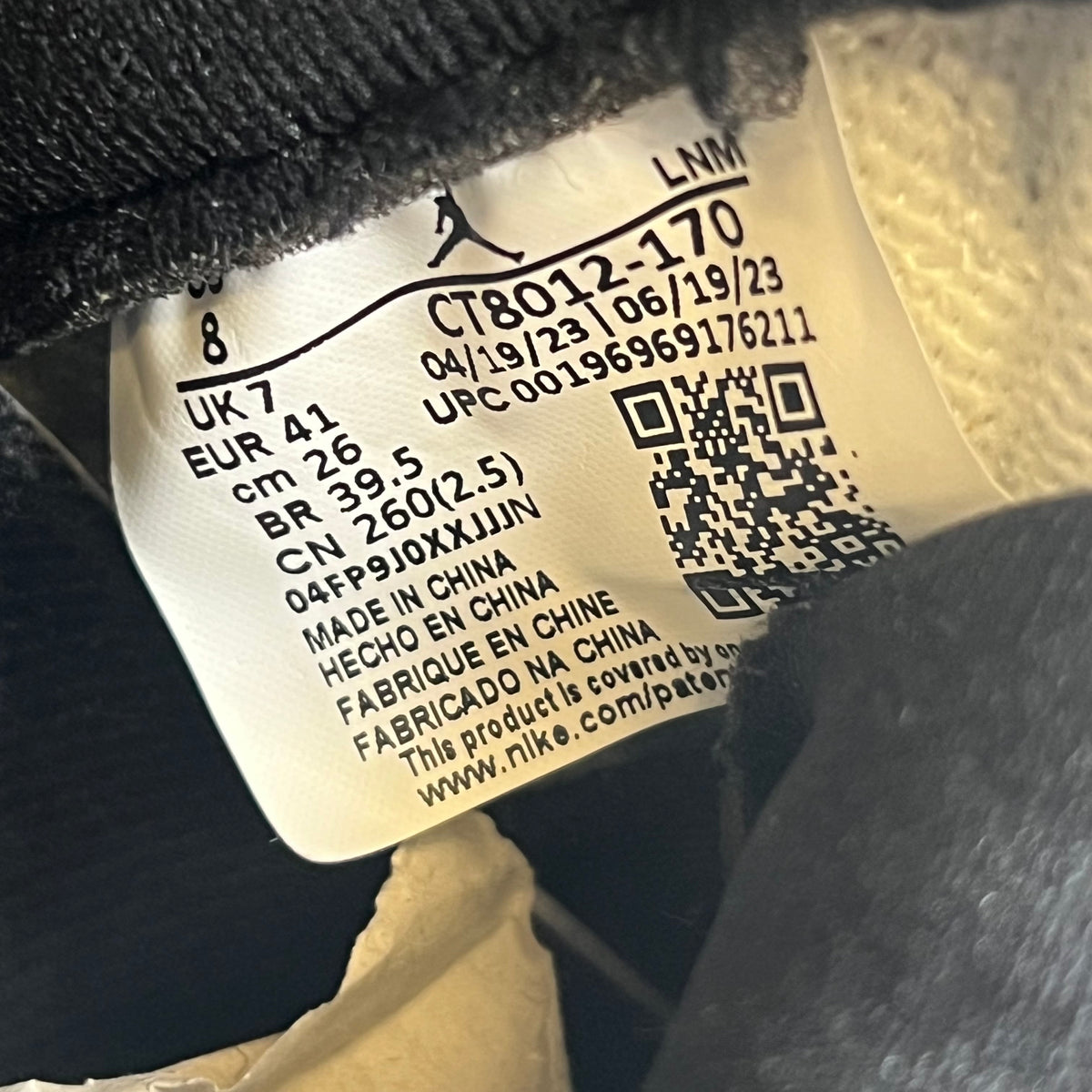 https://res.cloudinary.com/dlqdbsx2k/image/upload/v1792685115/blob_grdsl8.jpg