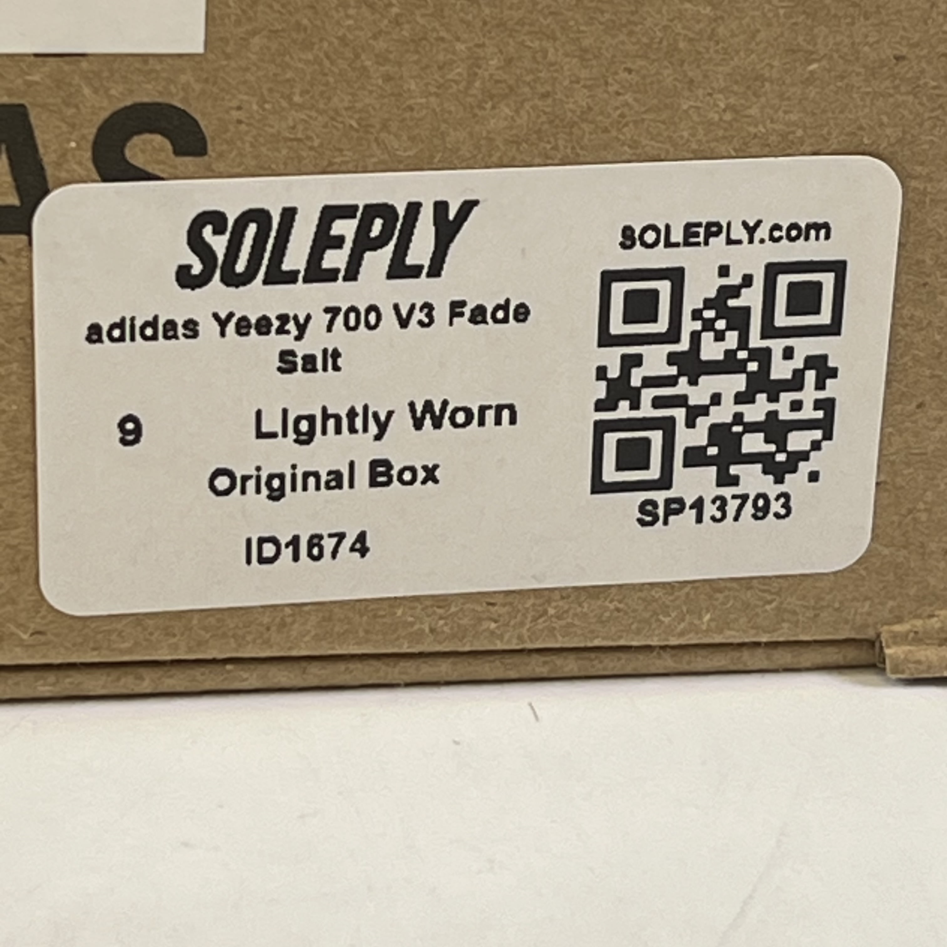 [SP13793] adidas Yeezy 700 V3 Fade Salt
