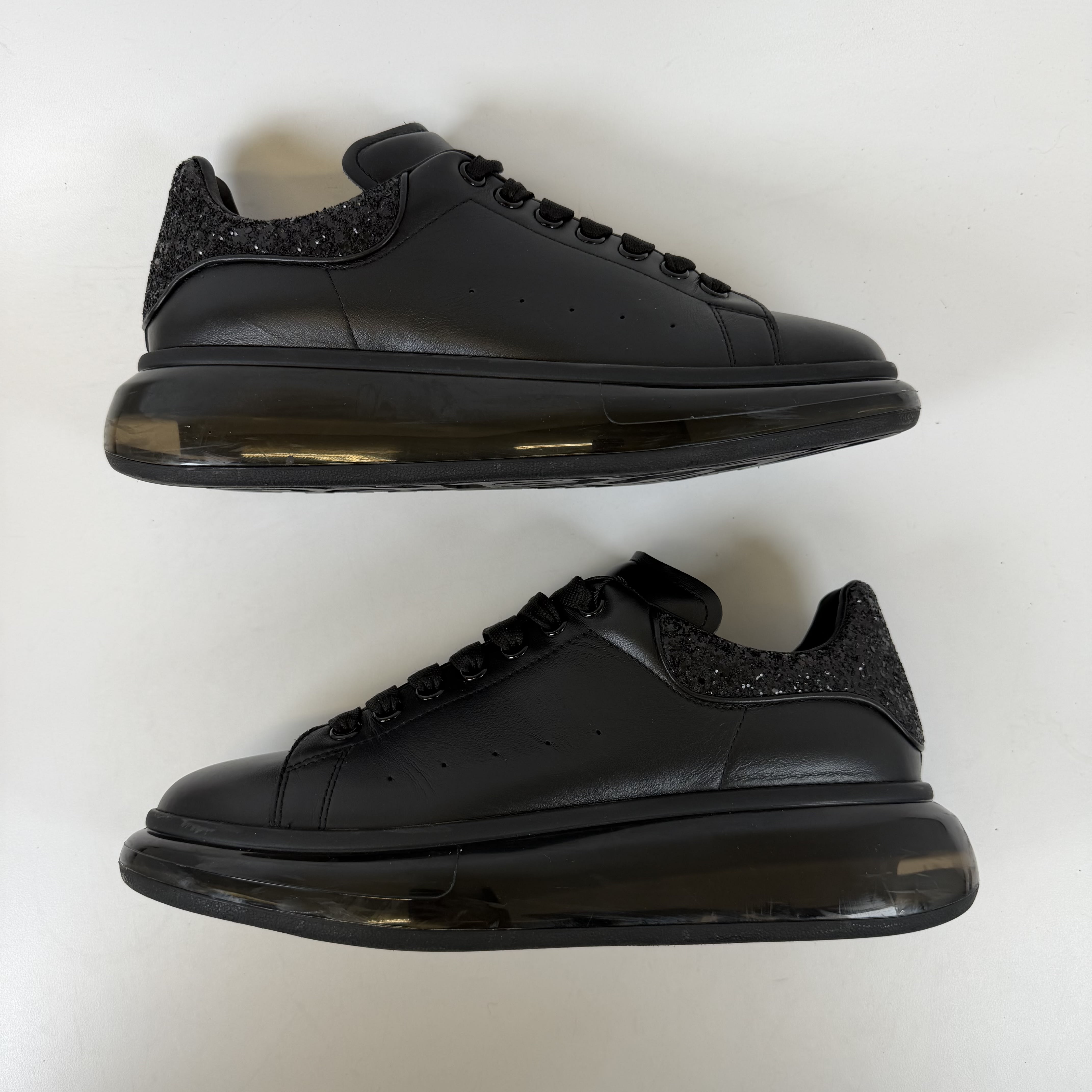 [SP15916] Alexander McQueen Oversized Sneaker 'Black Glitter'