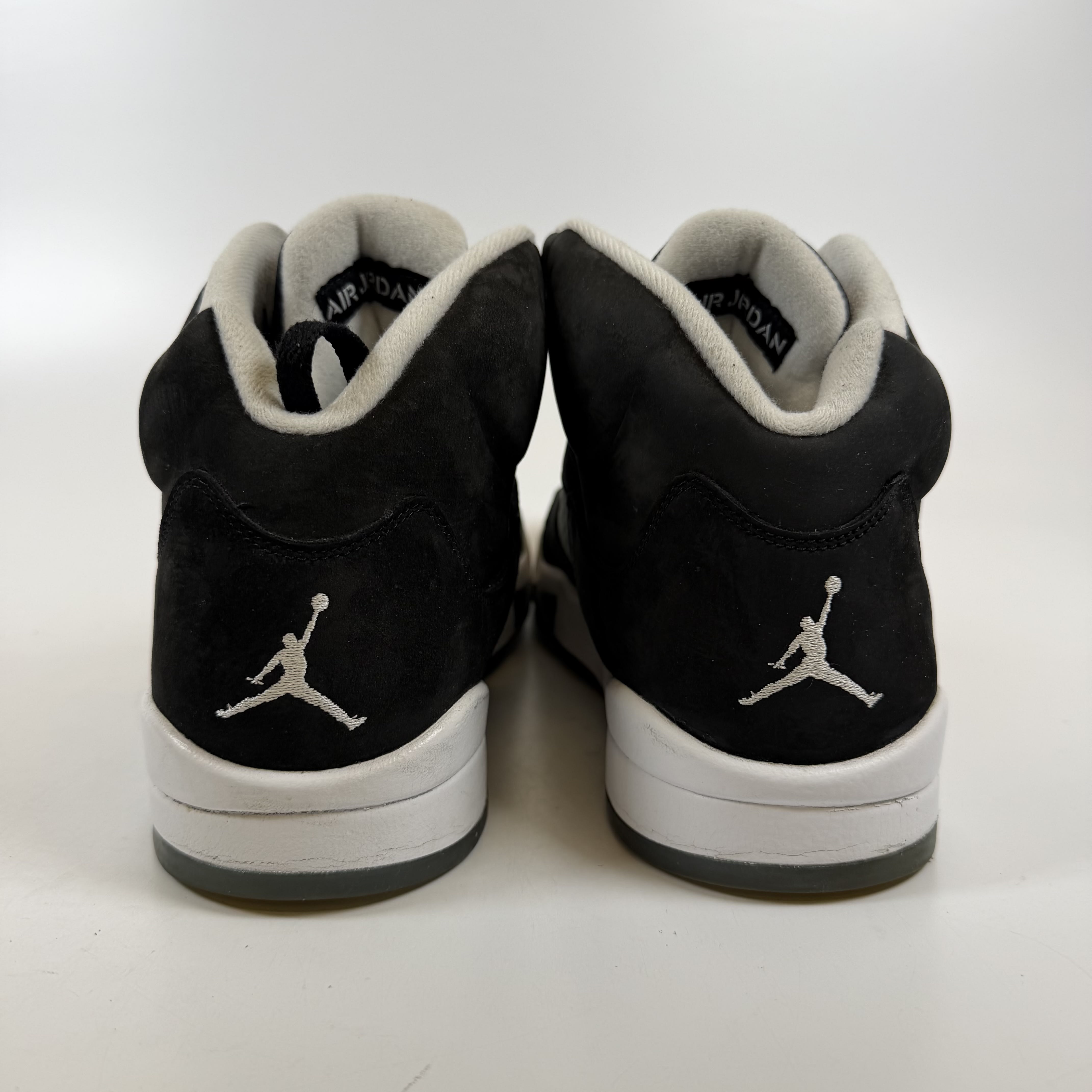 [SP11693] Jordan 5 Retro Moonlight (2021)