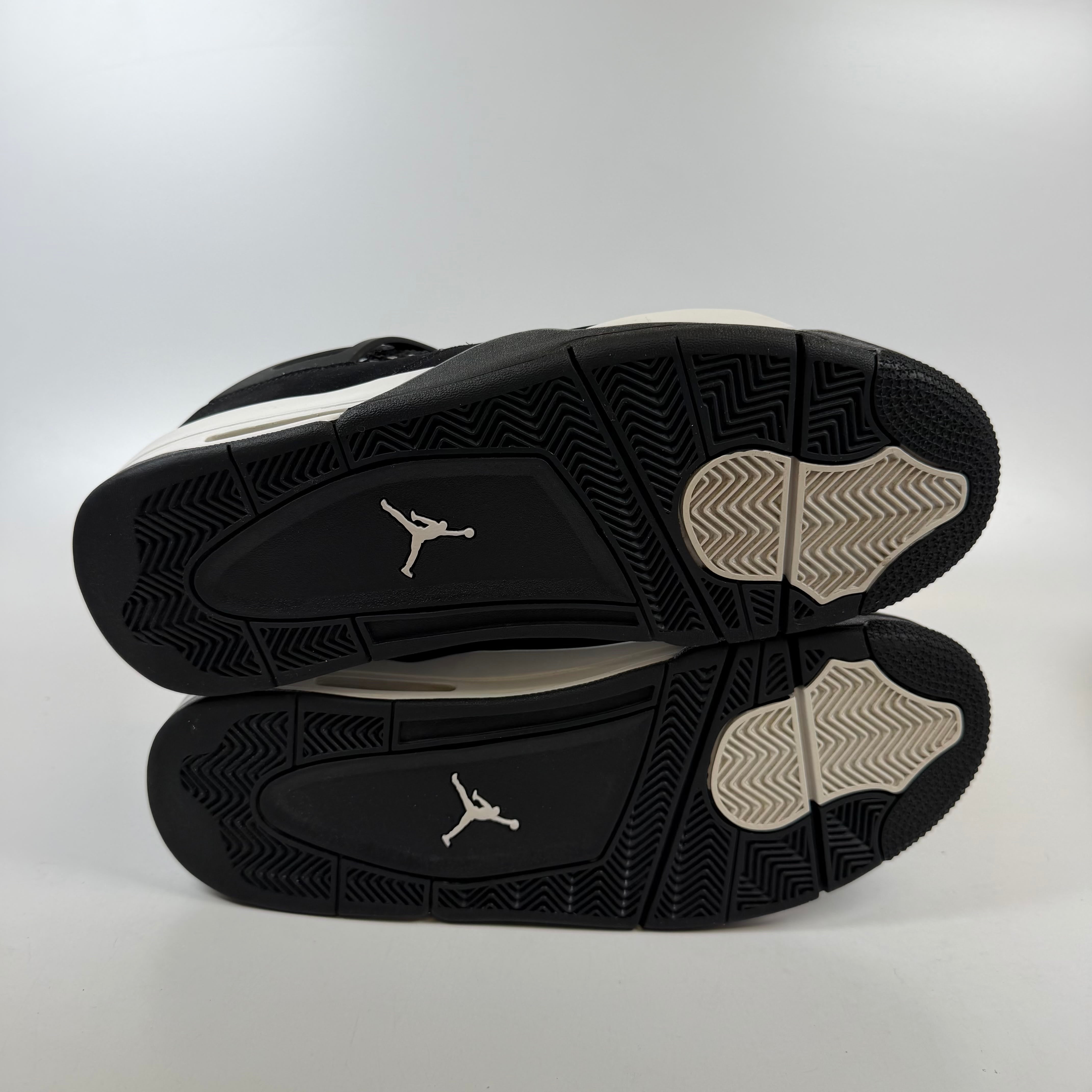 [SP15491] Jordan 4 Retro White Thunder
