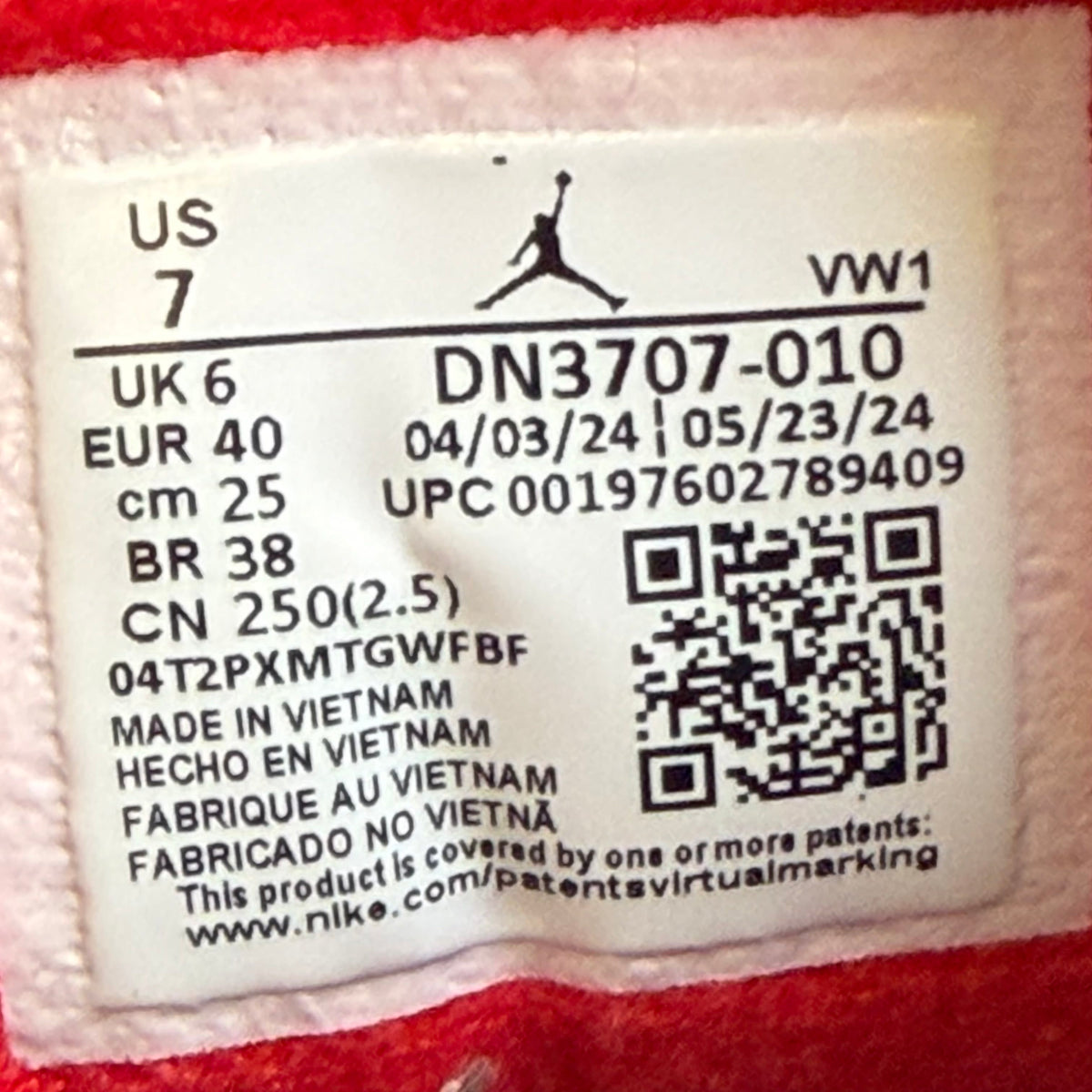 https://res.cloudinary.com/dlqdbsx2k/image/upload/v1789488361/blob_kdrwp0.jpg