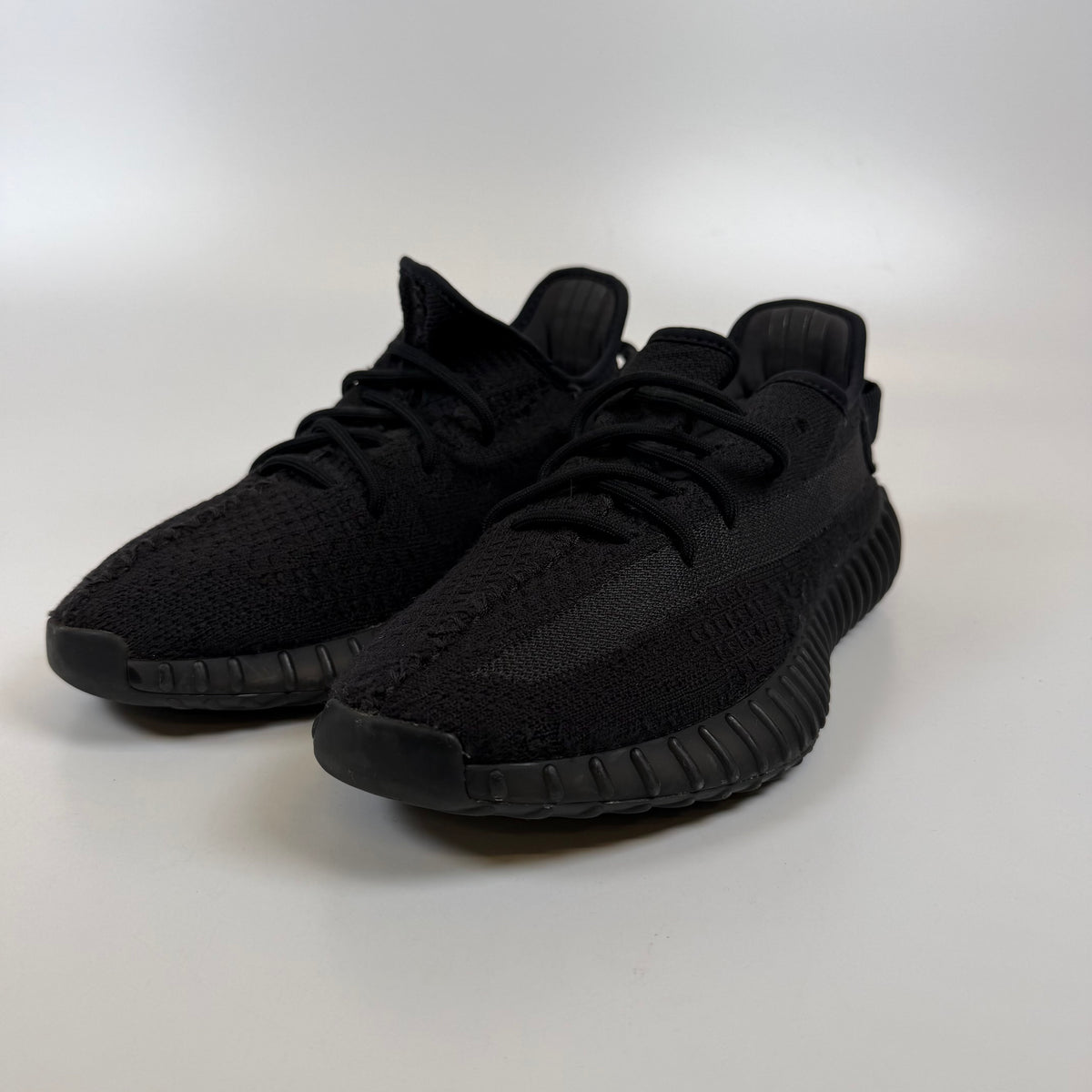 https://res.cloudinary.com/dlqdbsx2k/image/upload/v1789924112/blob_kvfrof.jpg