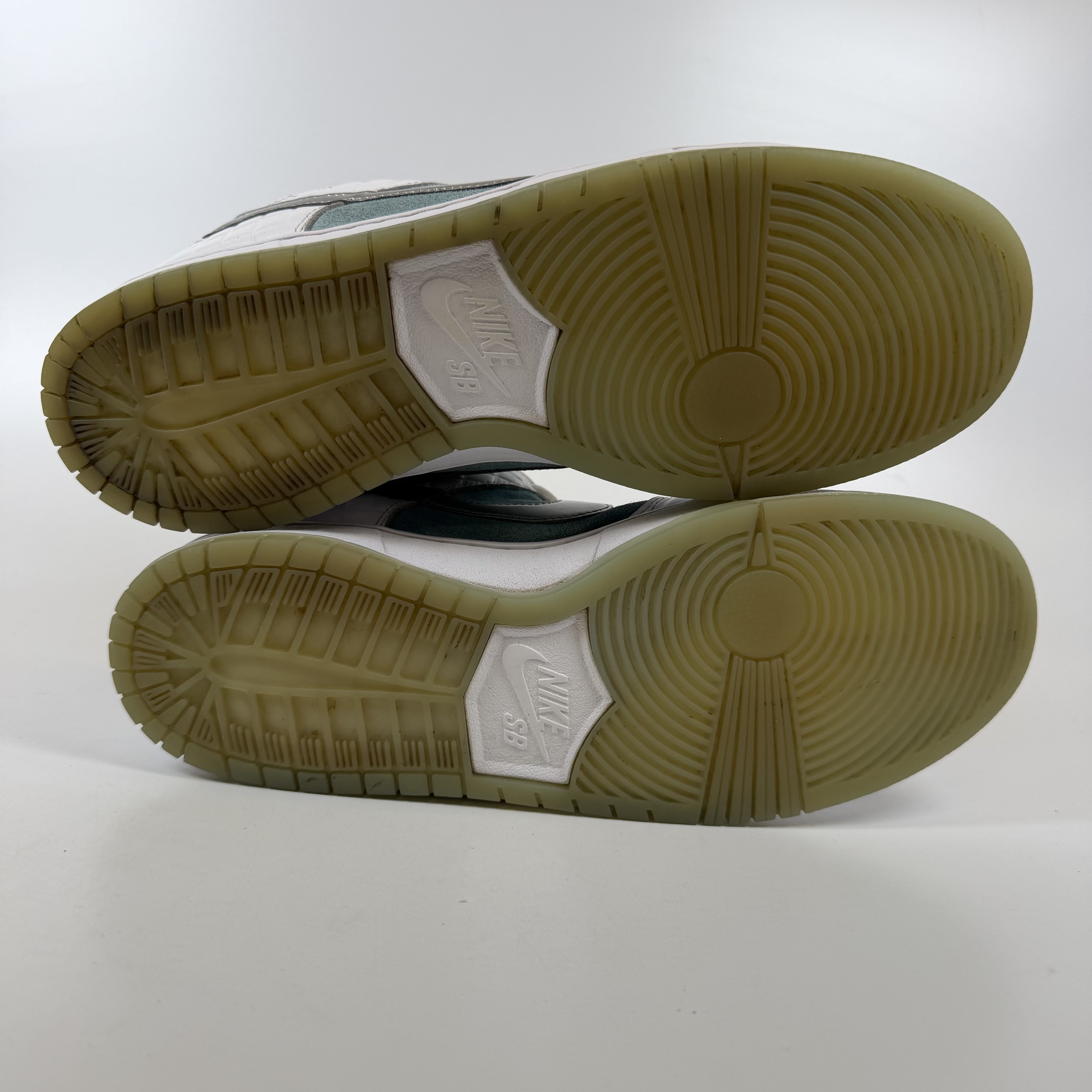 [SP12224] Nike SB Dunk Low FTC Lagoon Pulse