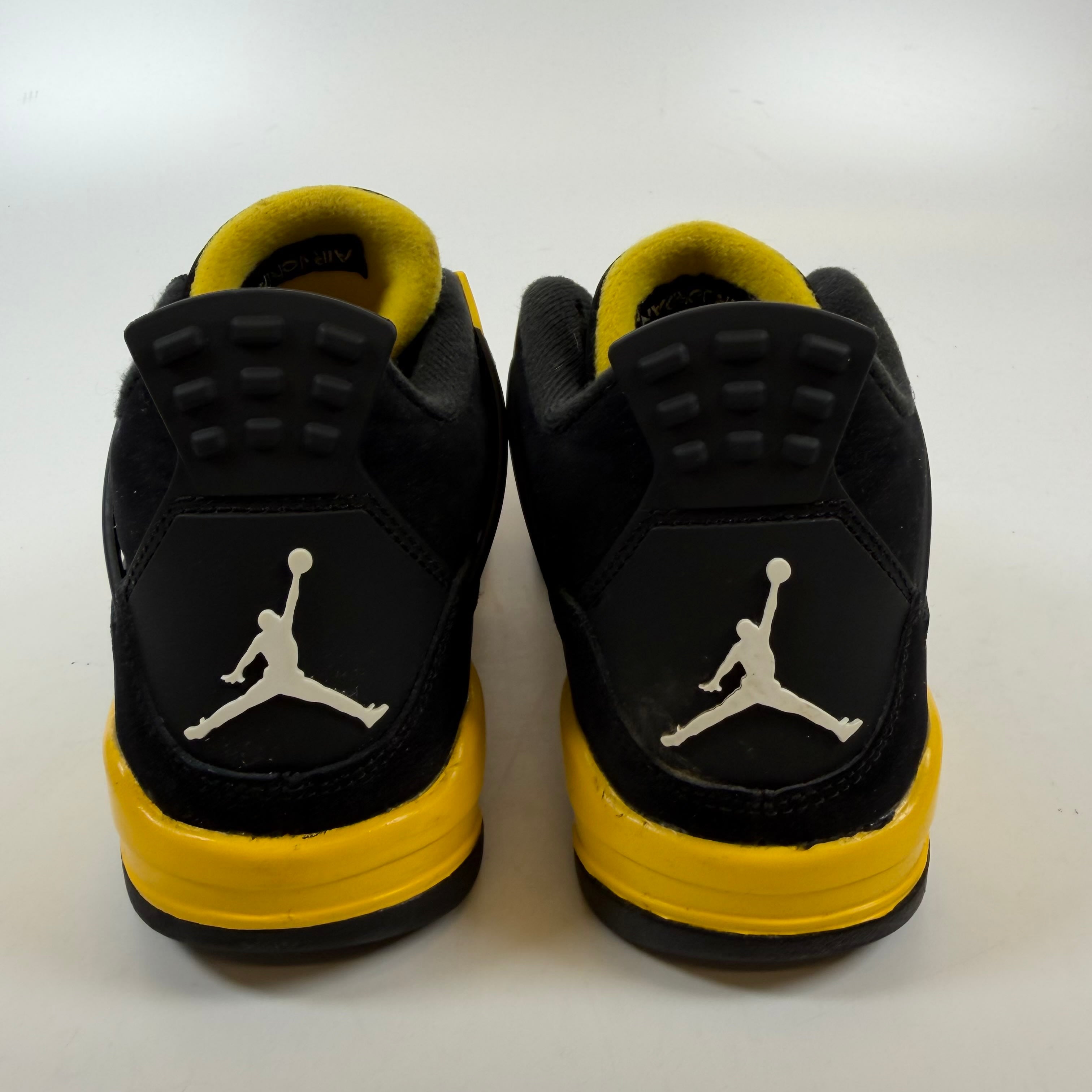 [SP13430] Jordan 4 Retro Thunder (2023) (GS)
