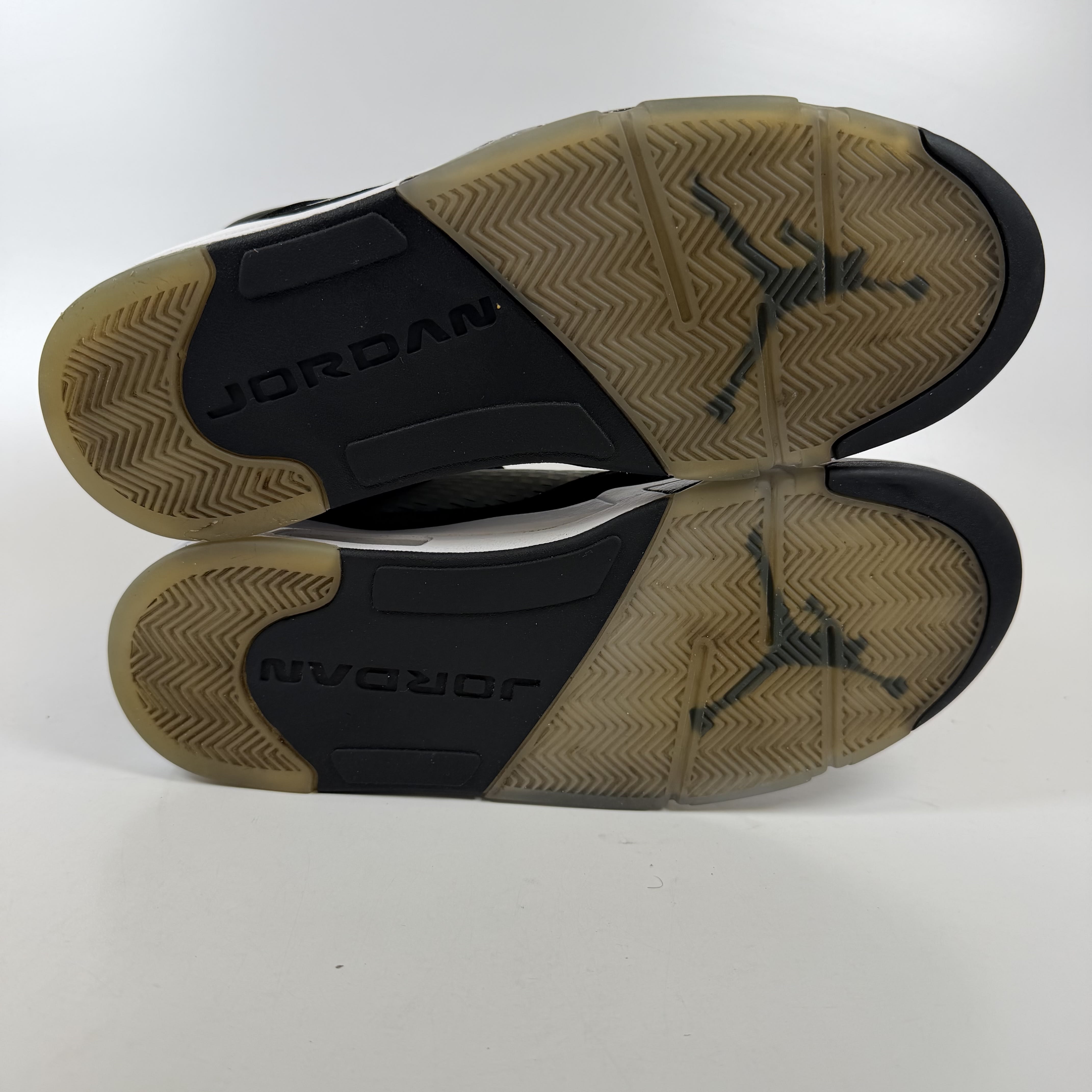 [SP11693] Jordan 5 Retro Moonlight (2021)