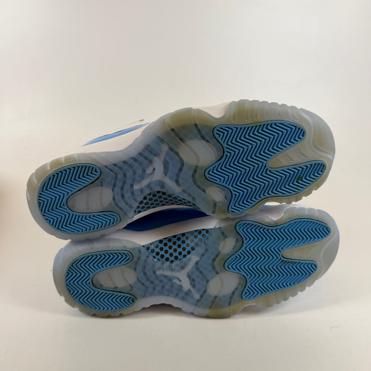 https://res.cloudinary.com/dlqdbsx2k/image/upload/v1790696629/blob_ljtfu0.jpg
