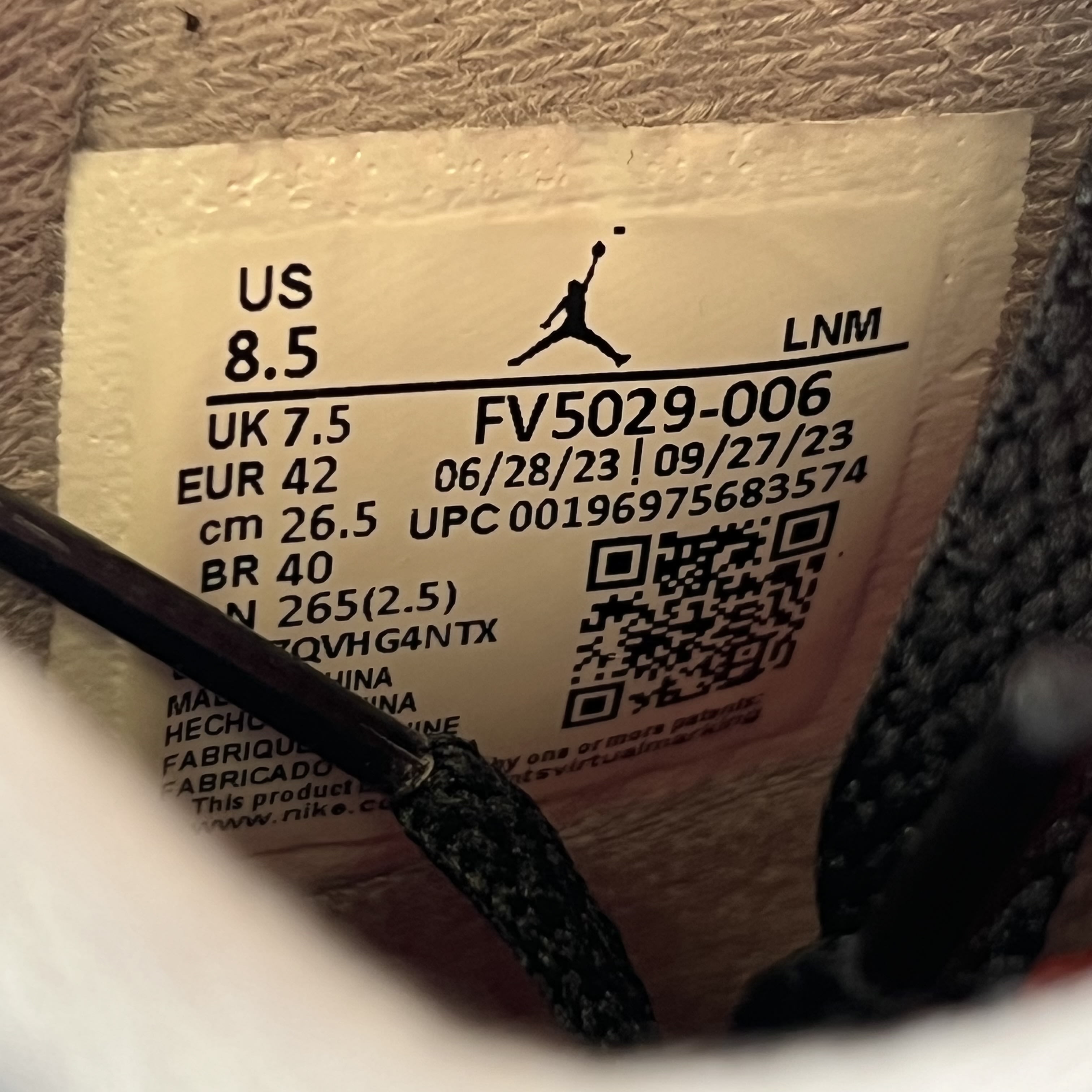 [SP14927] Jordan 4 Retro Bred Reimagined