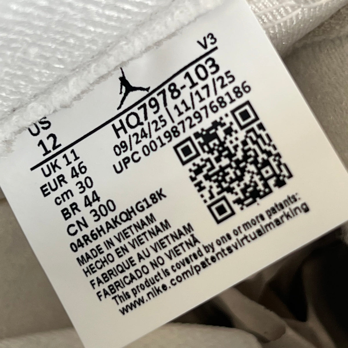 https://res.cloudinary.com/dlqdbsx2k/image/upload/v1791215217/blob_m5ehjf.jpg