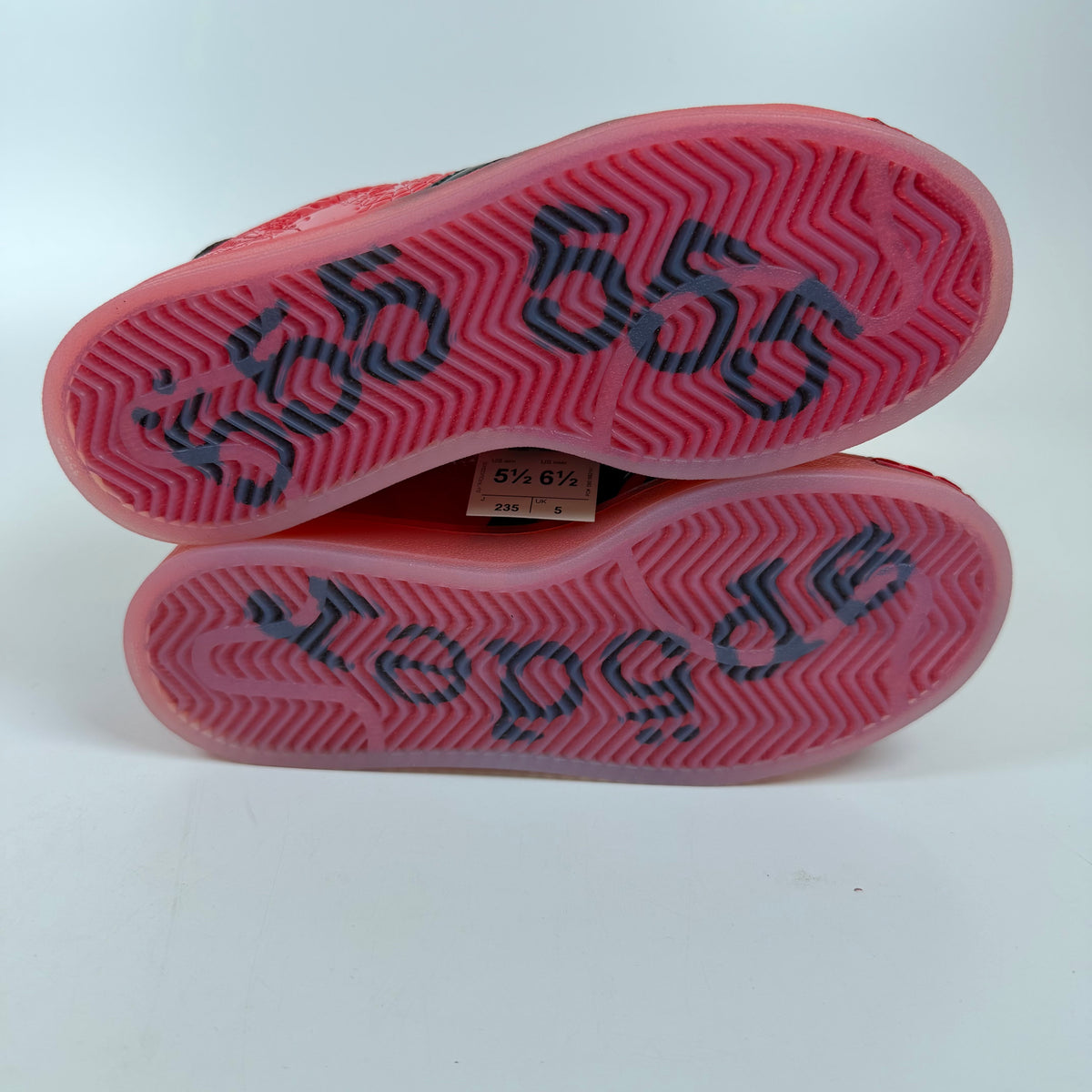 https://res.cloudinary.com/dlqdbsx2k/image/upload/v1792012055/blob_m6fggx.jpg