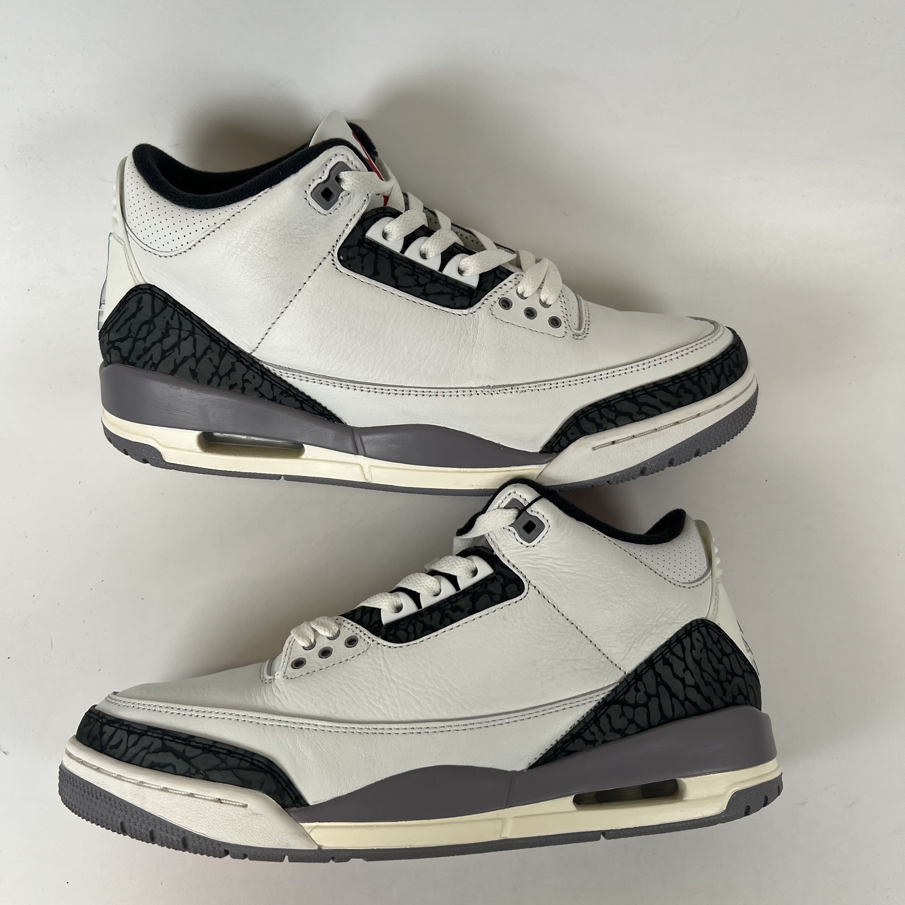 [SP12489] Jordan 3 Retro Cement Grey