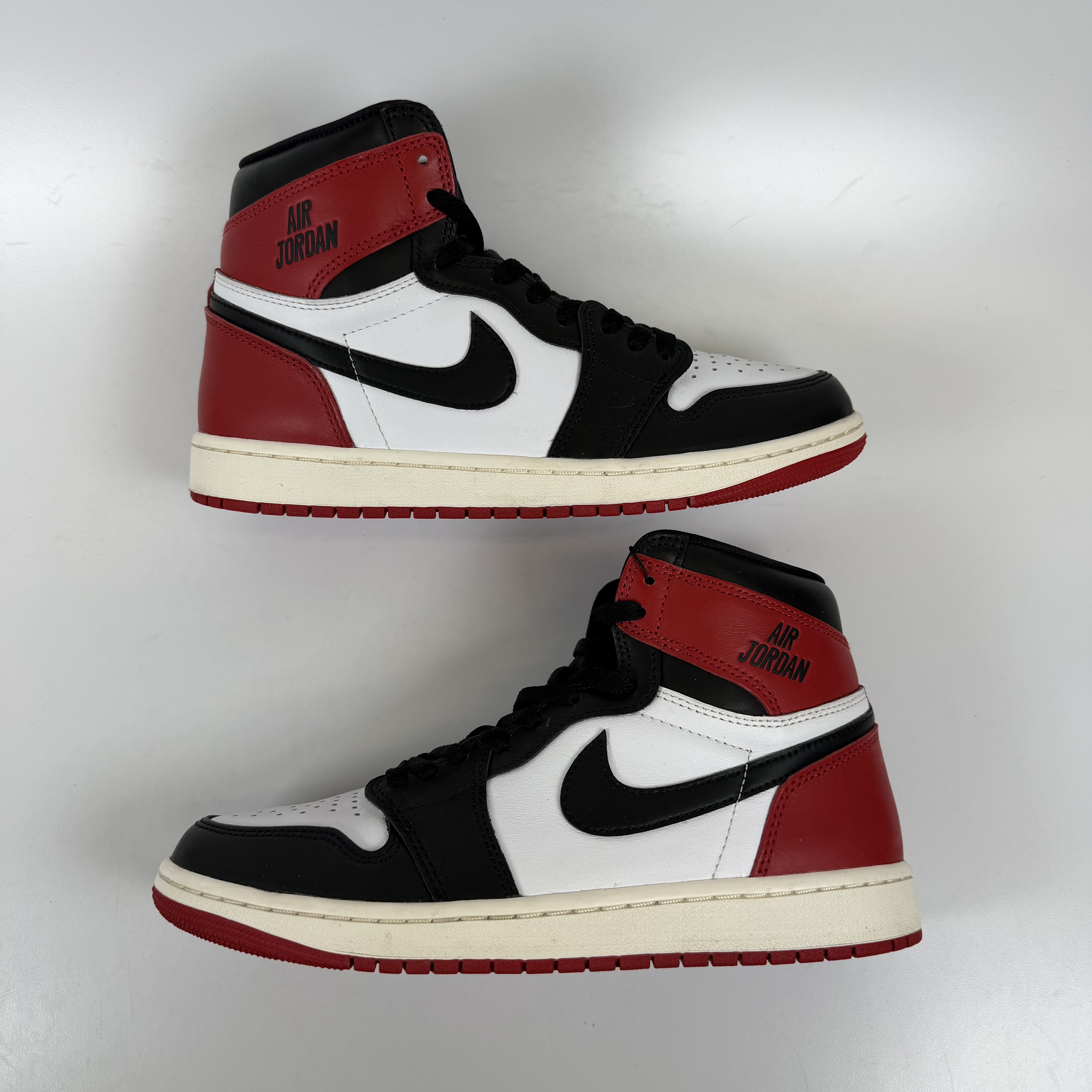 [SP10053] Jordan 1 Retro High OG Black Toe Reimagined