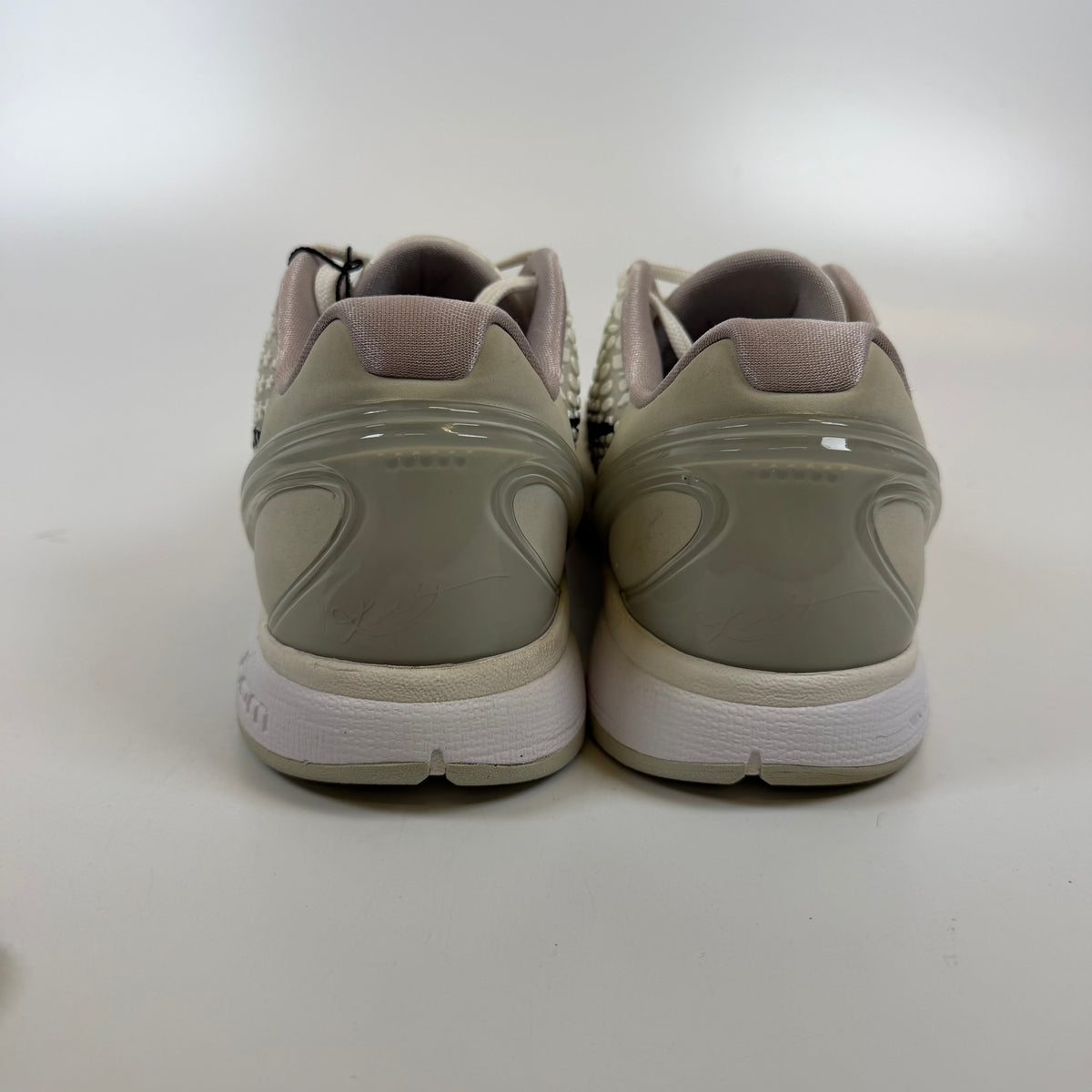 https://res.cloudinary.com/dlqdbsx2k/image/upload/v1790187913/blob_n2heav.jpg