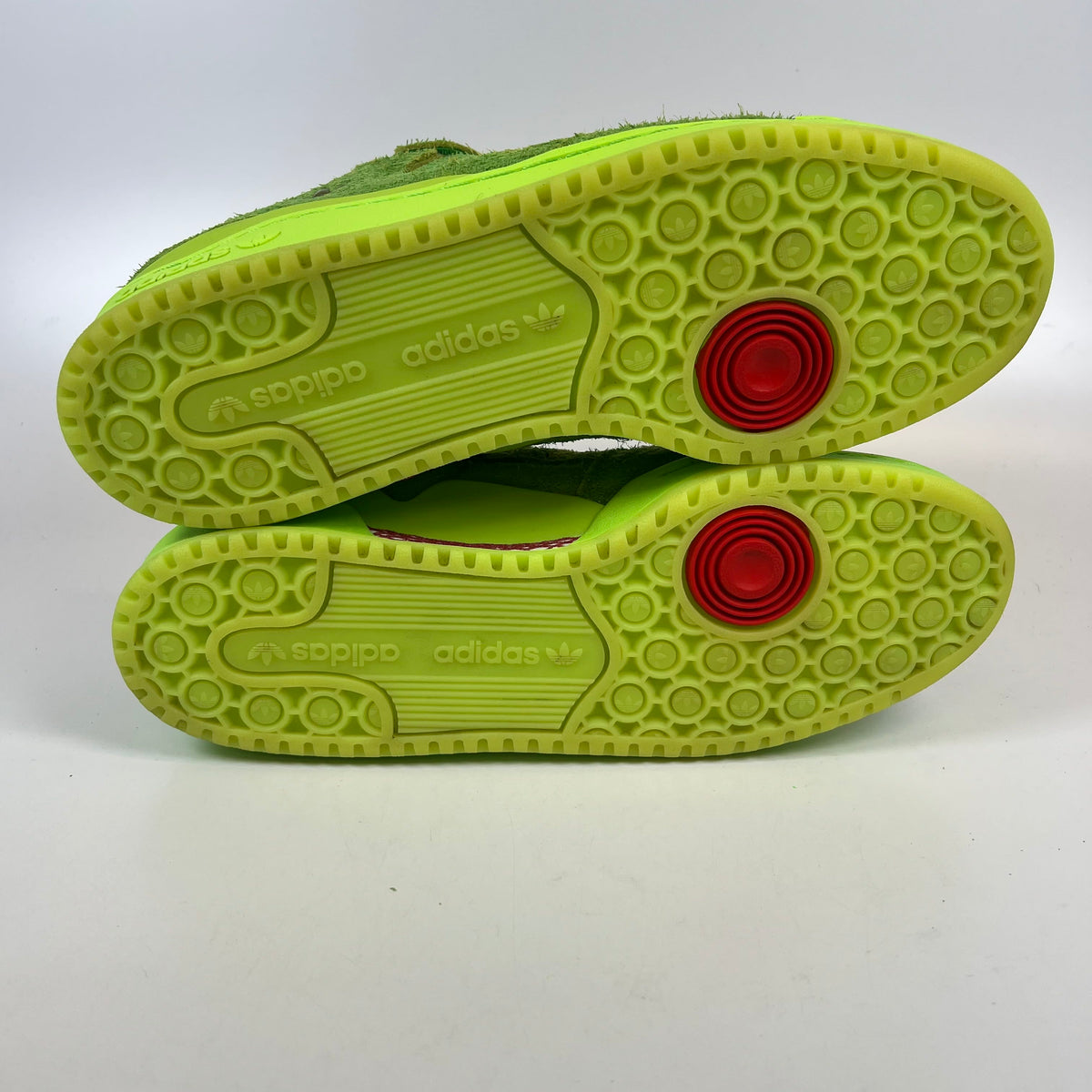 https://res.cloudinary.com/dlqdbsx2k/image/upload/v1790102713/blob_oiztjp.jpg