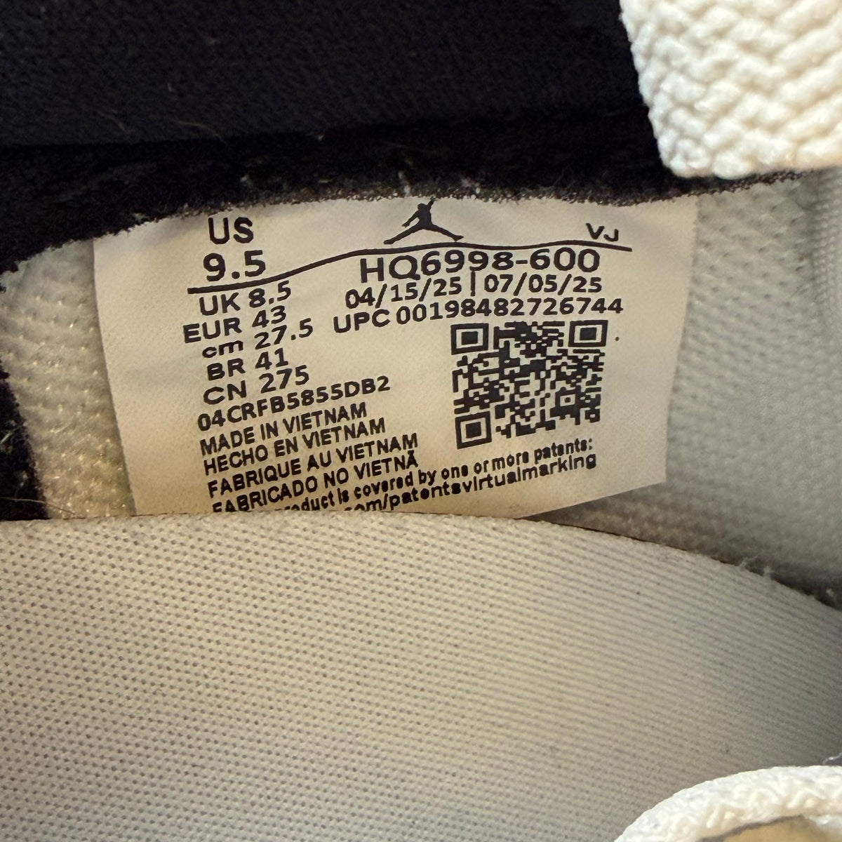 https://res.cloudinary.com/dlqdbsx2k/image/upload/v1792679330/blob_pgq8ow.jpg