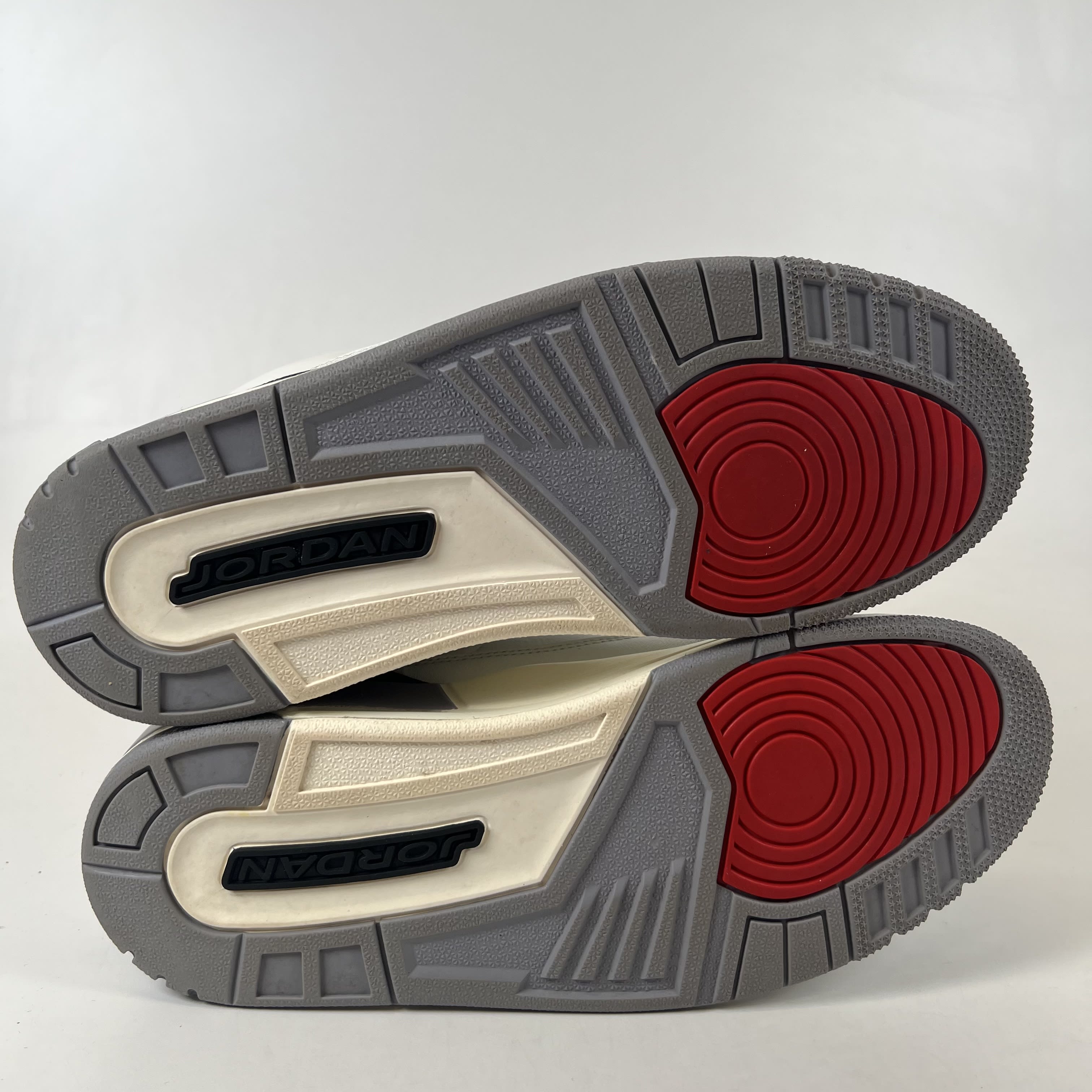 [SP12489] Jordan 3 Retro Cement Grey