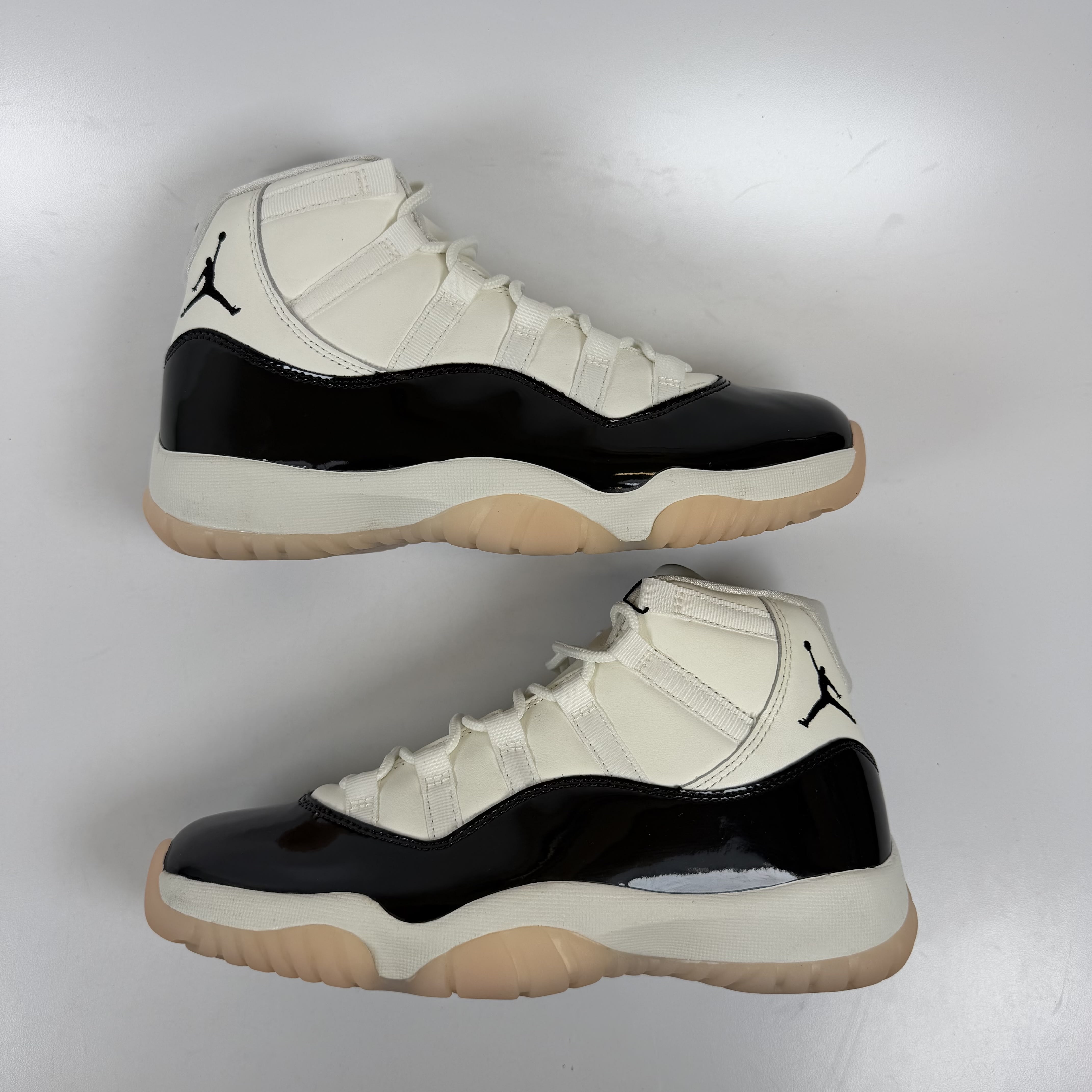 [SP14269] Jordan 11 Retro Neapolitan (Women's)