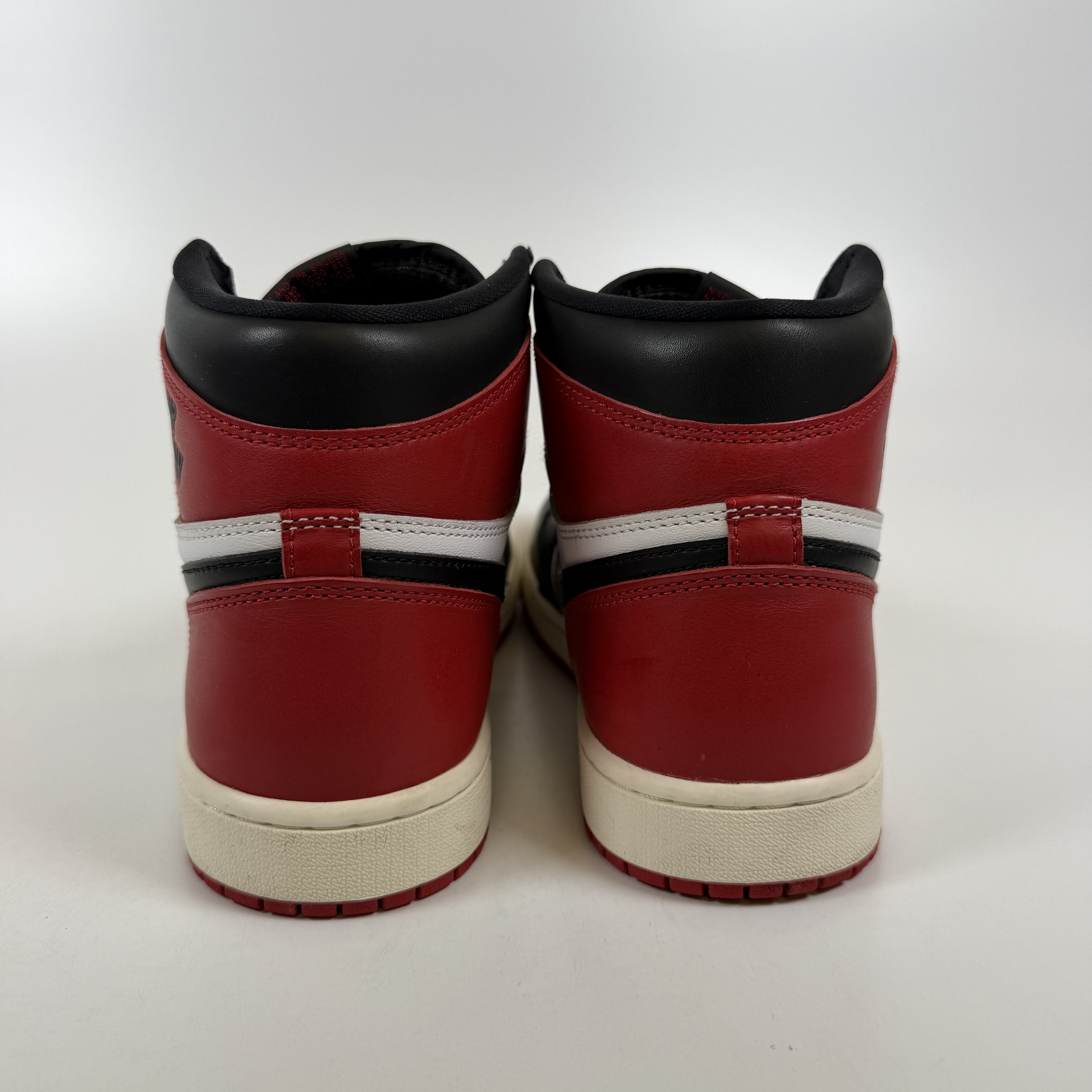 [SP10053] Jordan 1 Retro High OG Black Toe Reimagined