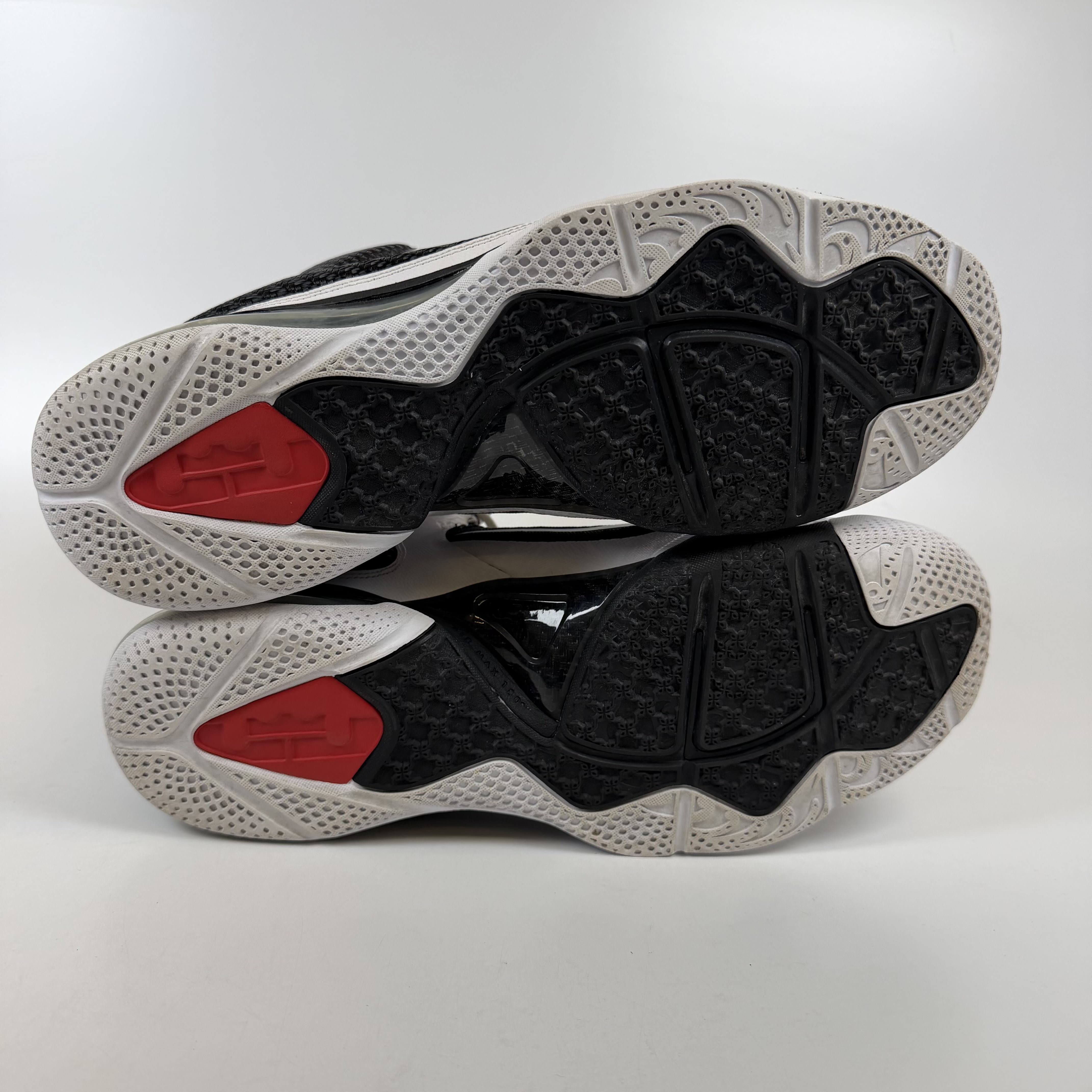 [SP11211] Nike LeBron 9 Freegums