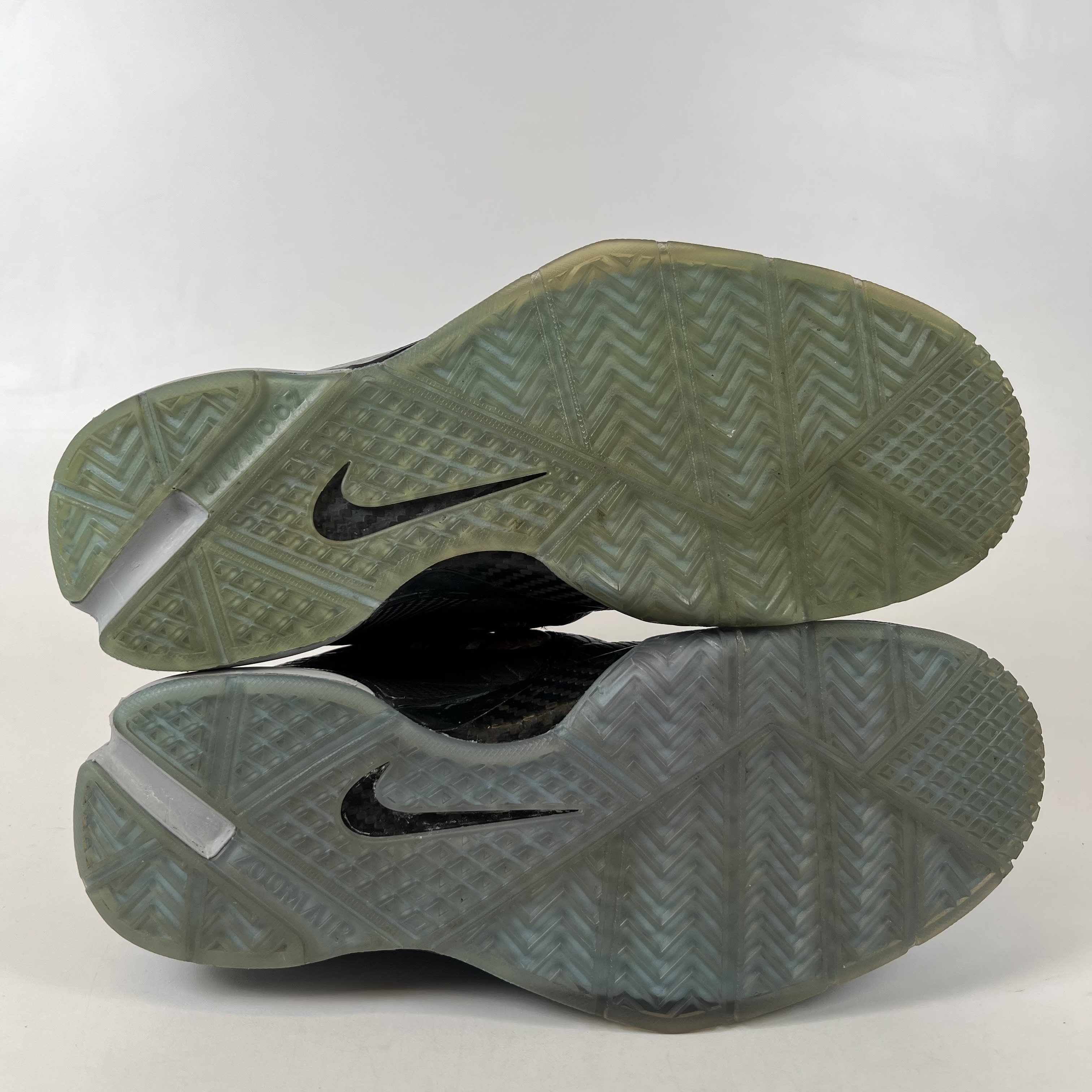 [SP13118] Nike Kobe 1 Prelude (81 Points)