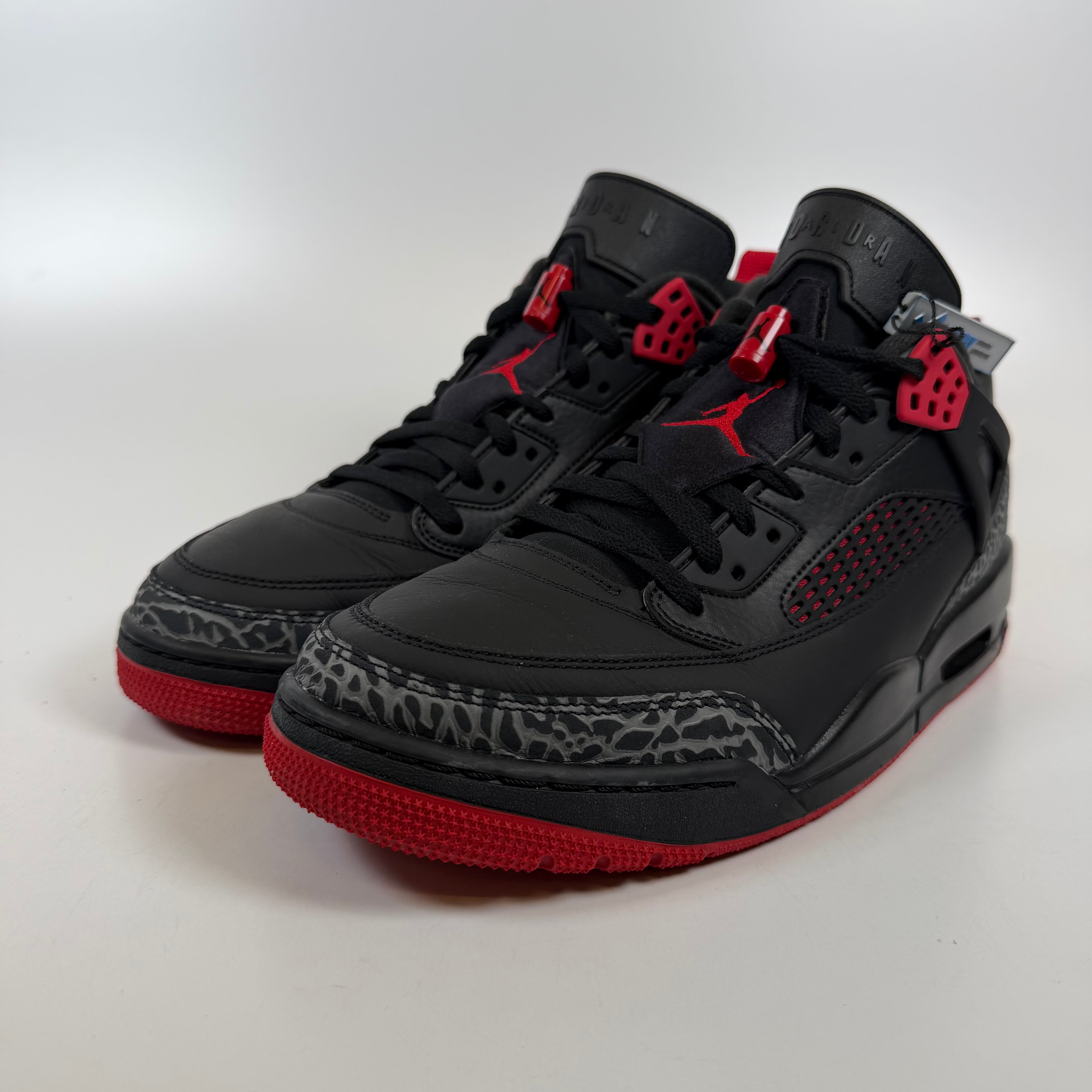 [SP15571] Jordan Spizike Low Bred