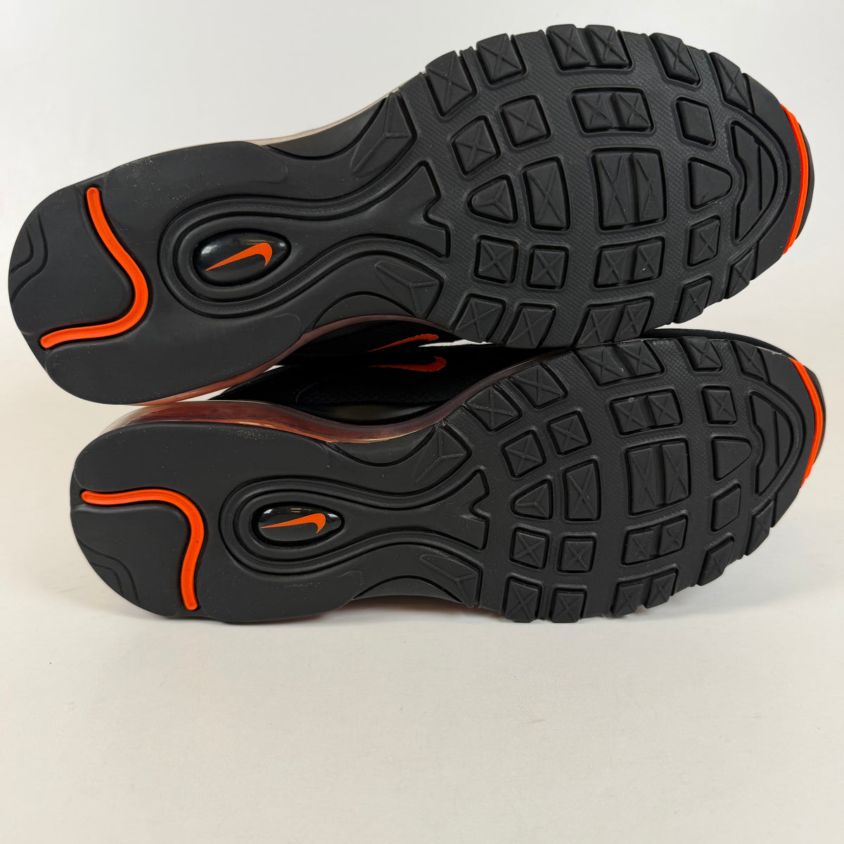 https://res.cloudinary.com/dlqdbsx2k/image/upload/v1791932431/blob_qtrlfe.jpg