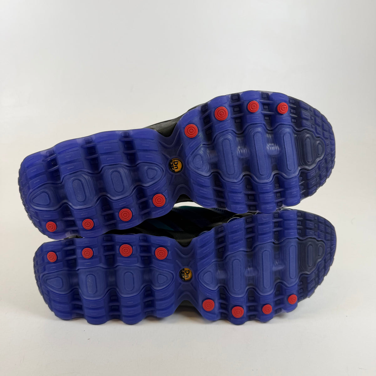 https://res.cloudinary.com/dlqdbsx2k/image/upload/v1792080190/blob_rlfkq0.jpg