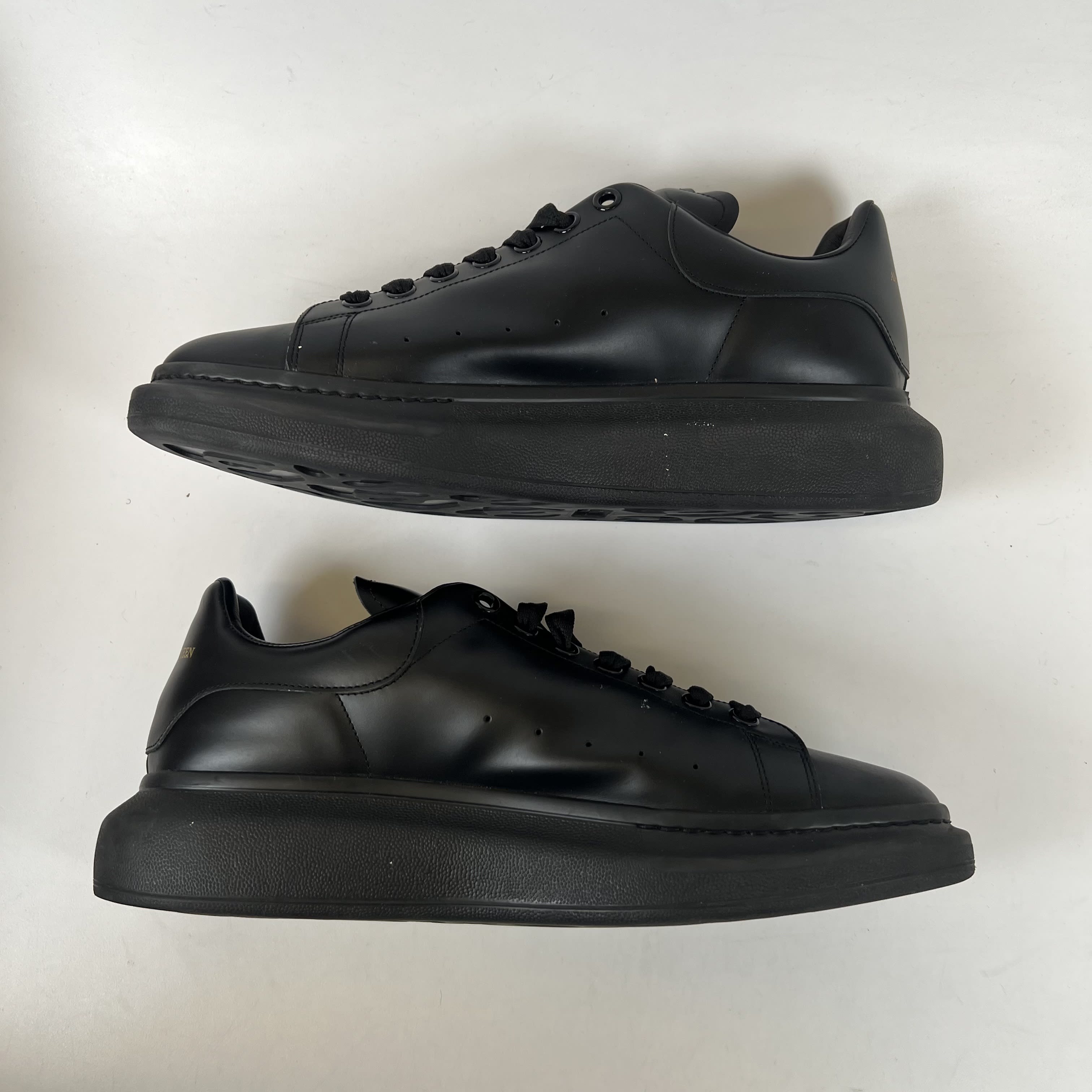 [SP11276] Alexander McQueen Oversized Black