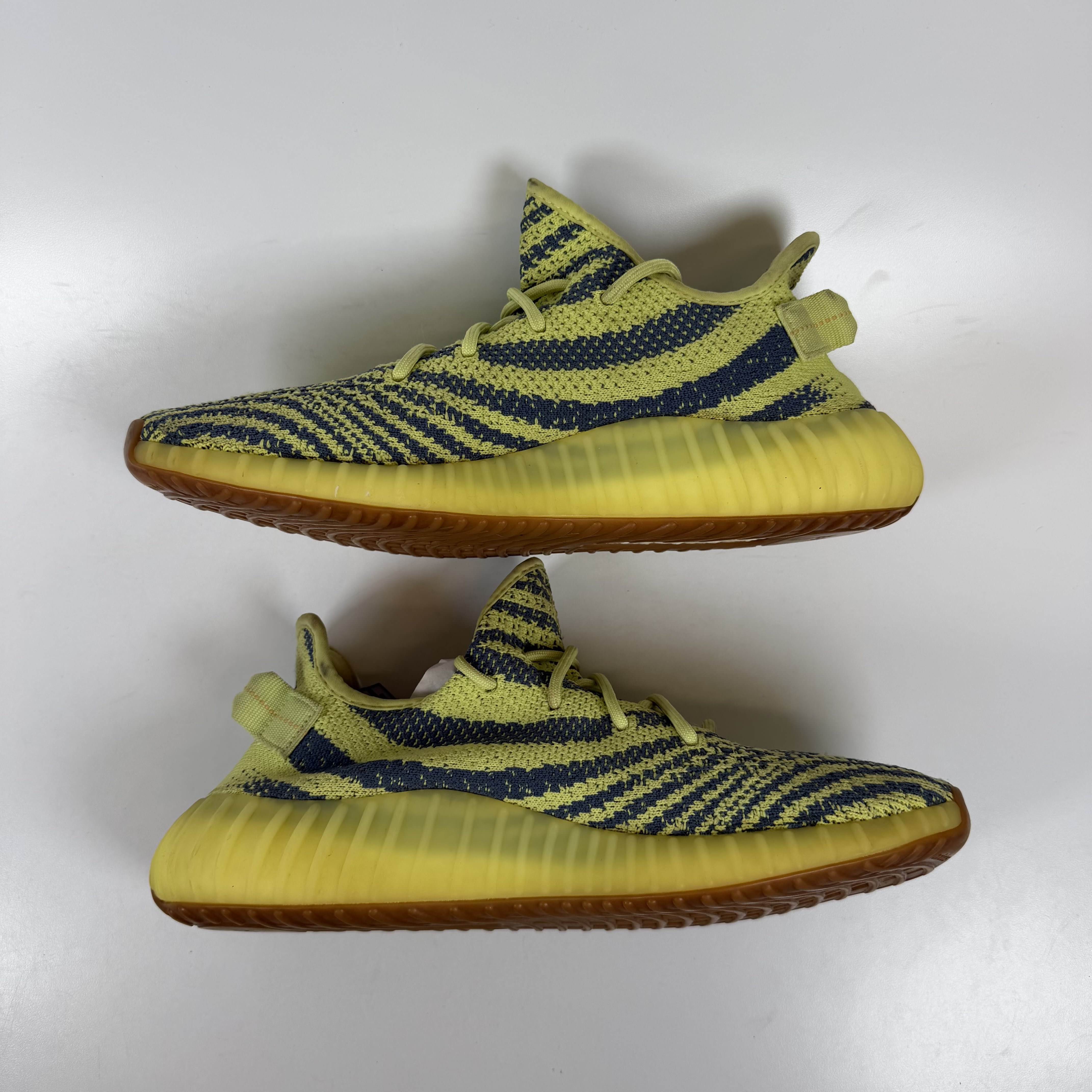 [SP7110] adidas Yeezy Boost 350 V2 Semi Frozen Yellow
