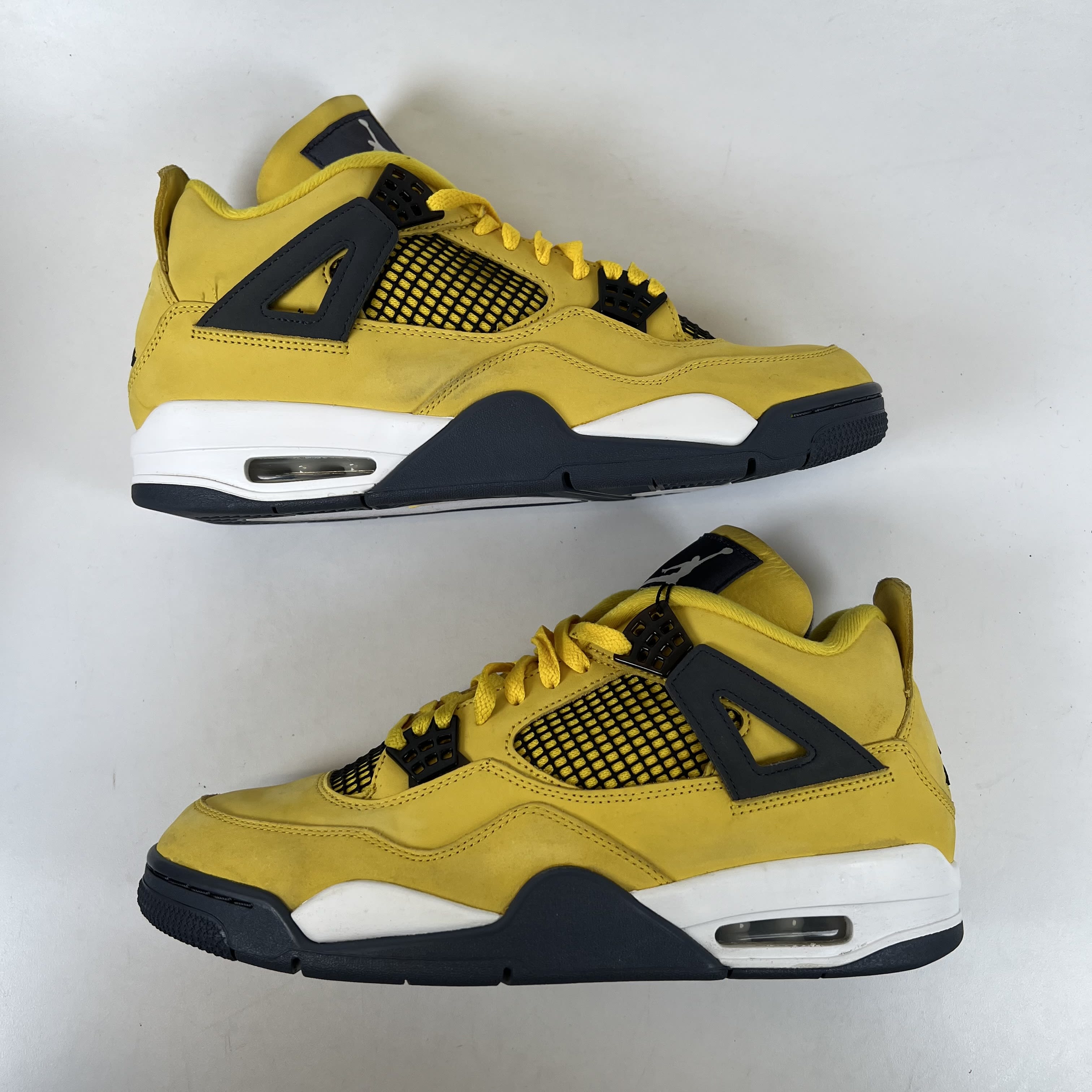[SP15346] Jordan 4 Retro Lightning (2021)