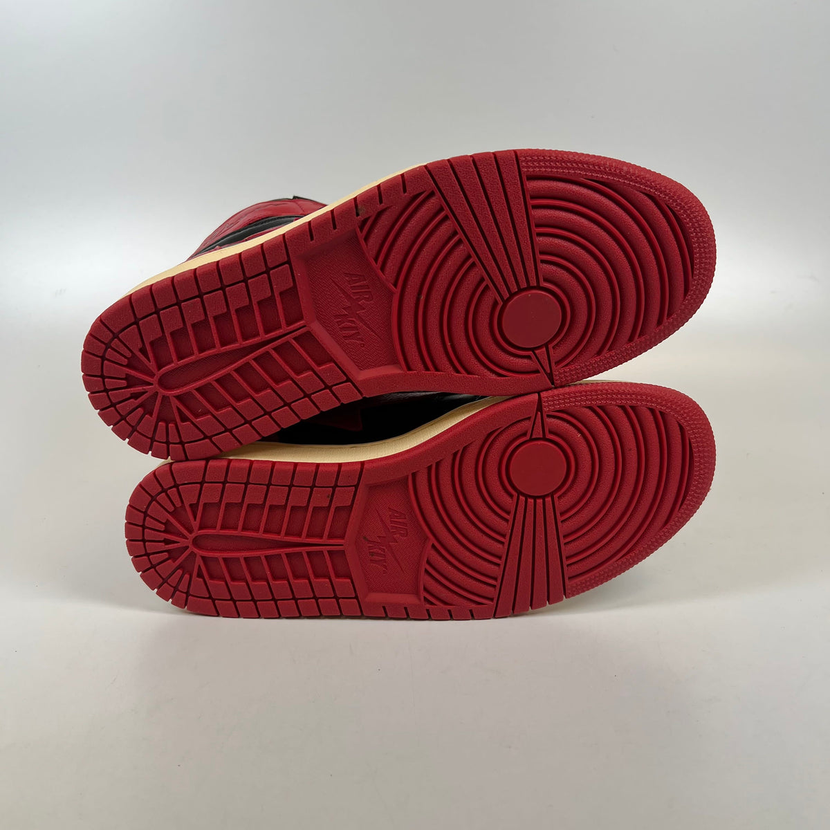 https://res.cloudinary.com/dlqdbsx2k/image/upload/v1790896296/blob_tzppu6.jpg