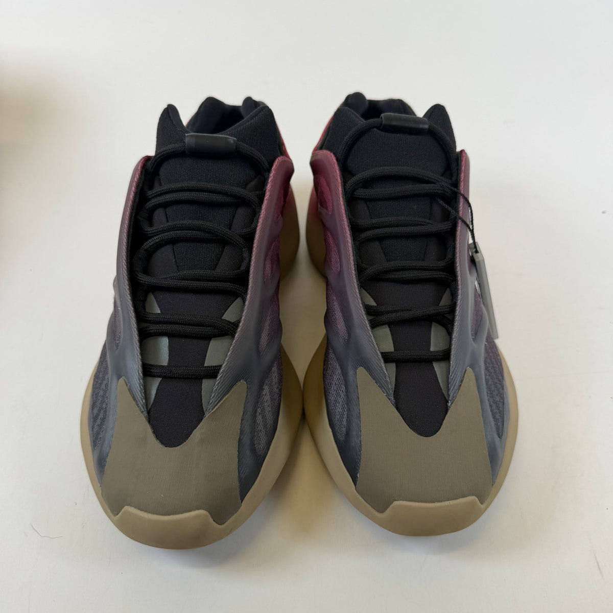 https://res.cloudinary.com/dlqdbsx2k/image/upload/v1789656908/blob_u5tyy5.jpg