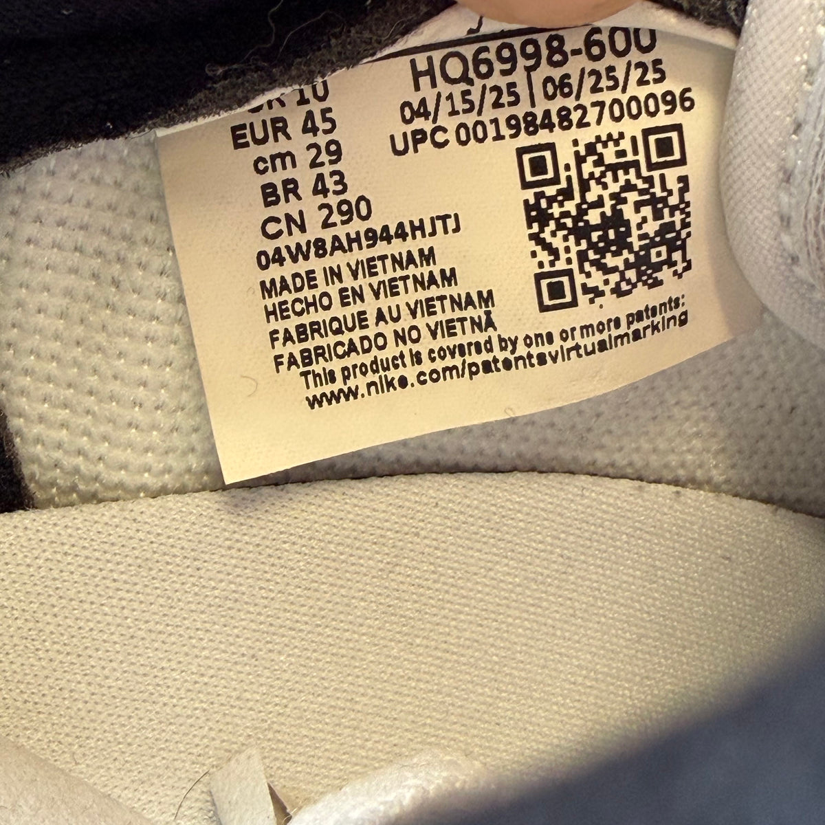 https://res.cloudinary.com/dlqdbsx2k/image/upload/v1790447755/blob_uify68.jpg