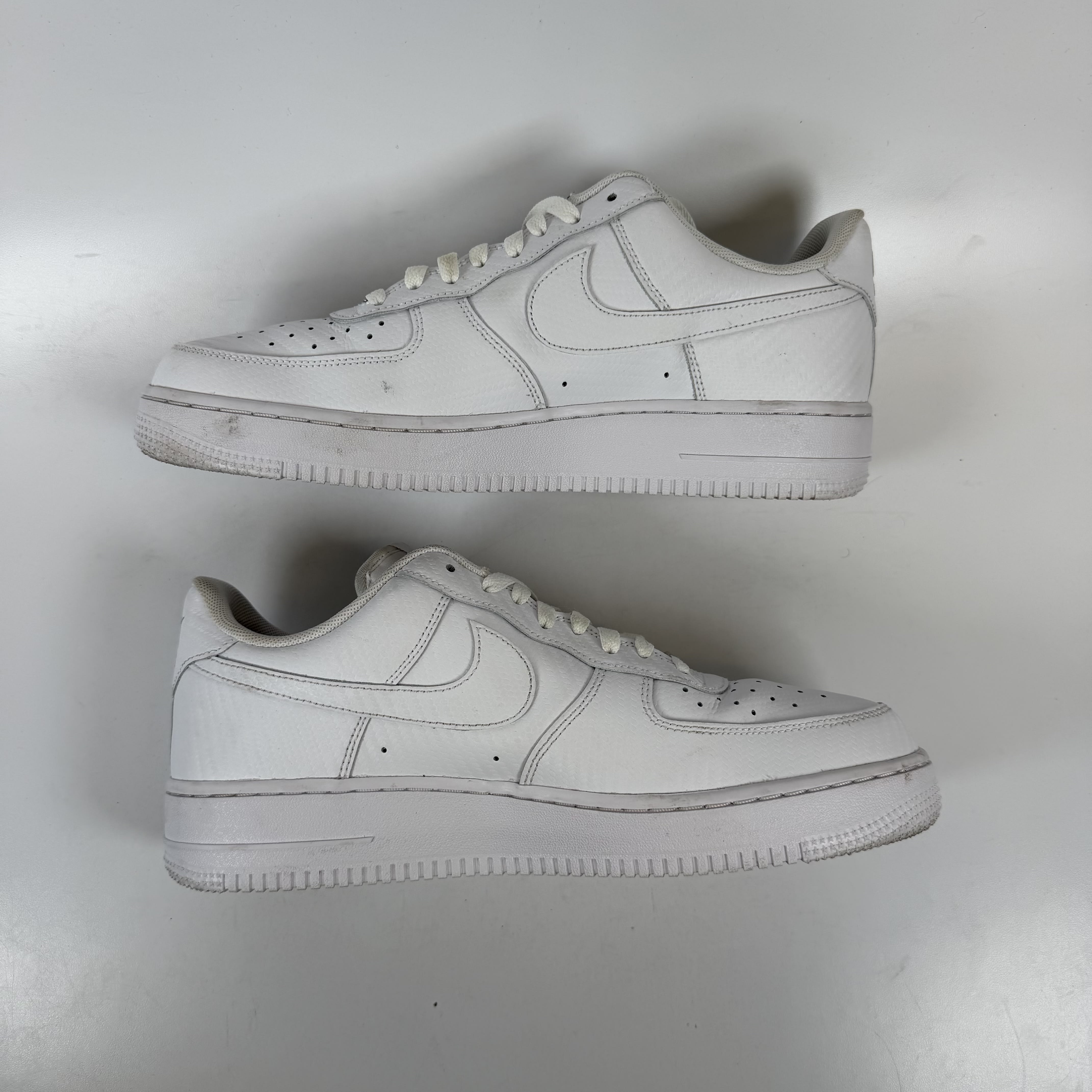 [SP11309] Nike Air Force 1 Low '07 LV8 White Carbon Fiber