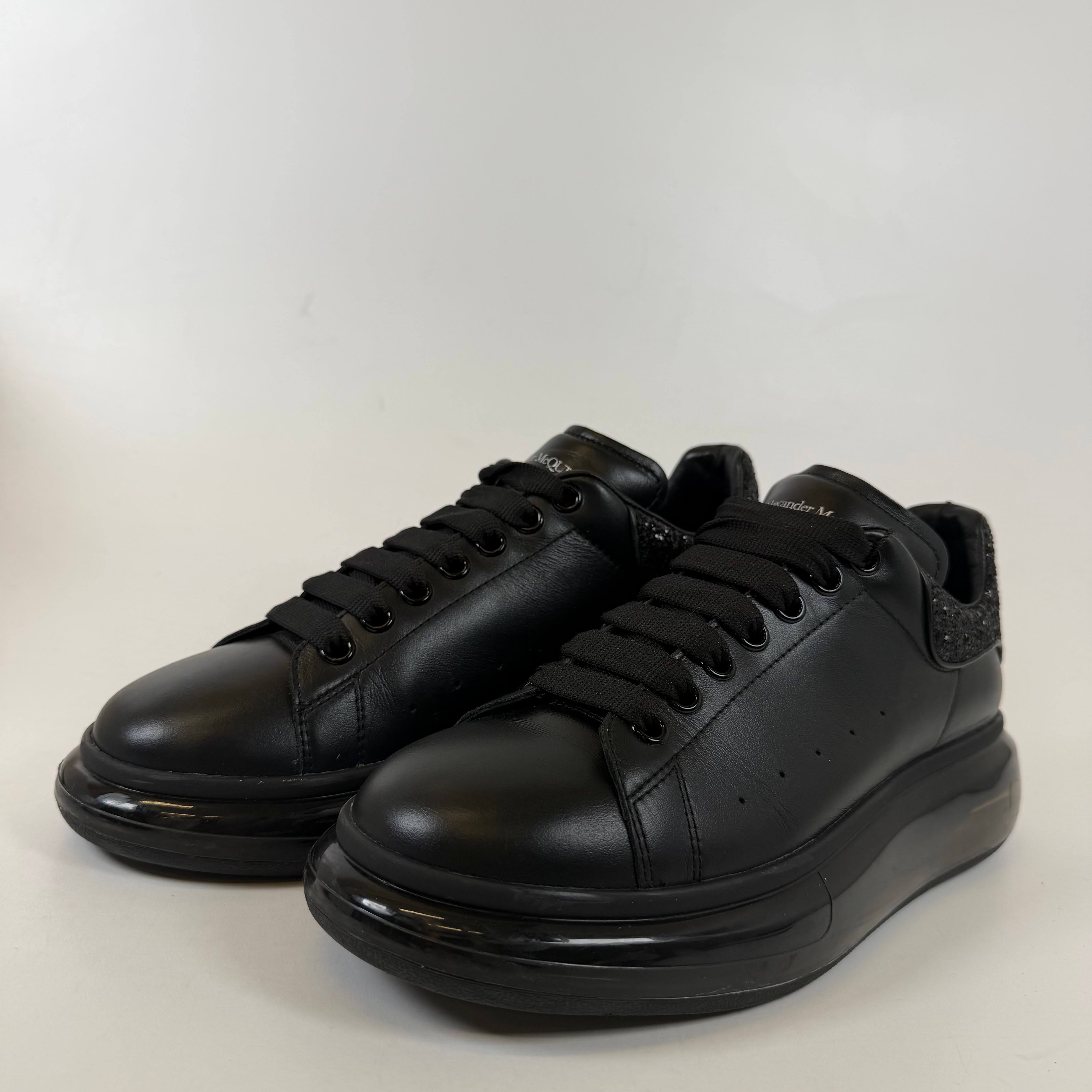 [SP15916] Alexander McQueen Oversized Sneaker 'Black Glitter'