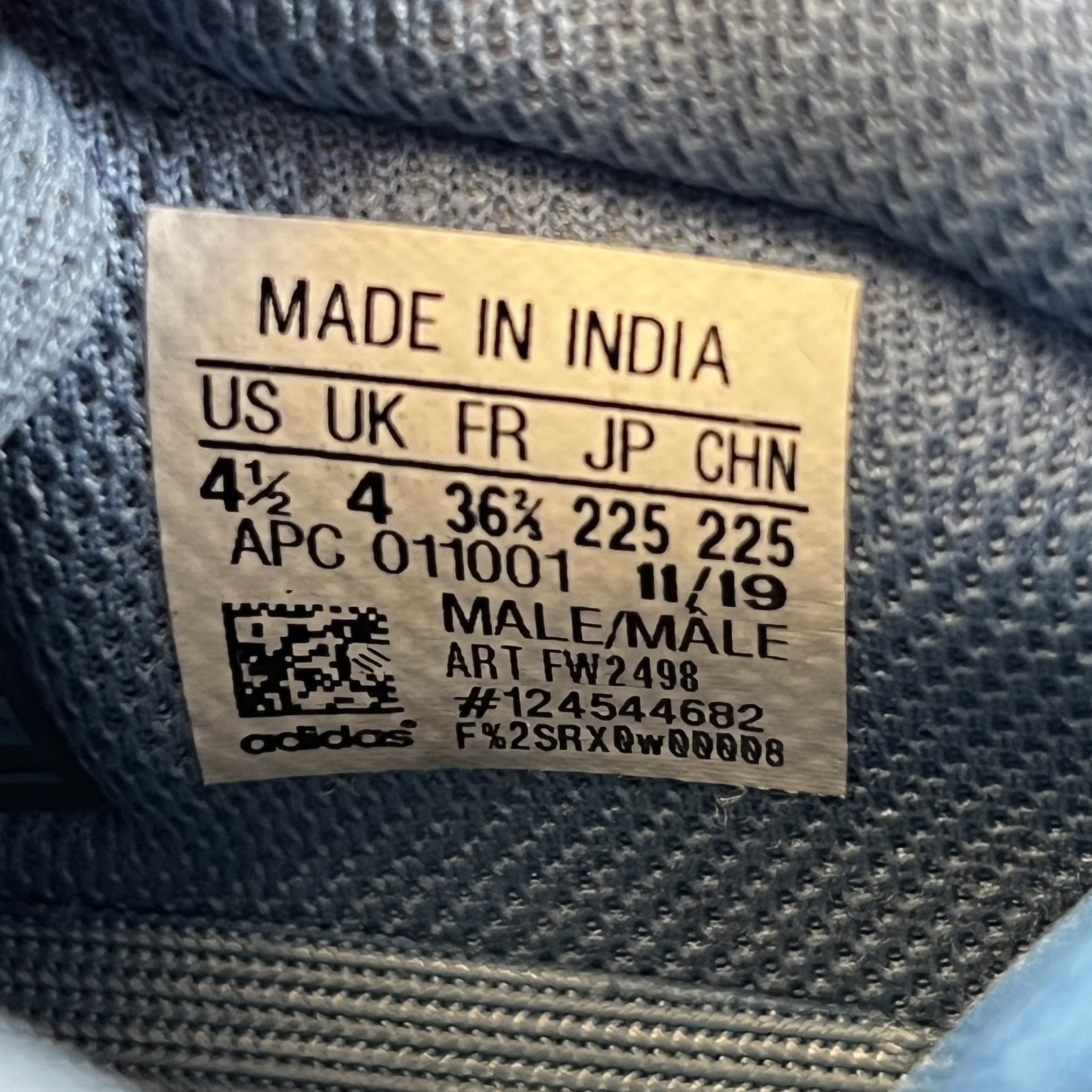 [SP14994] adidas Yeezy Boost 700 Carbon Blue