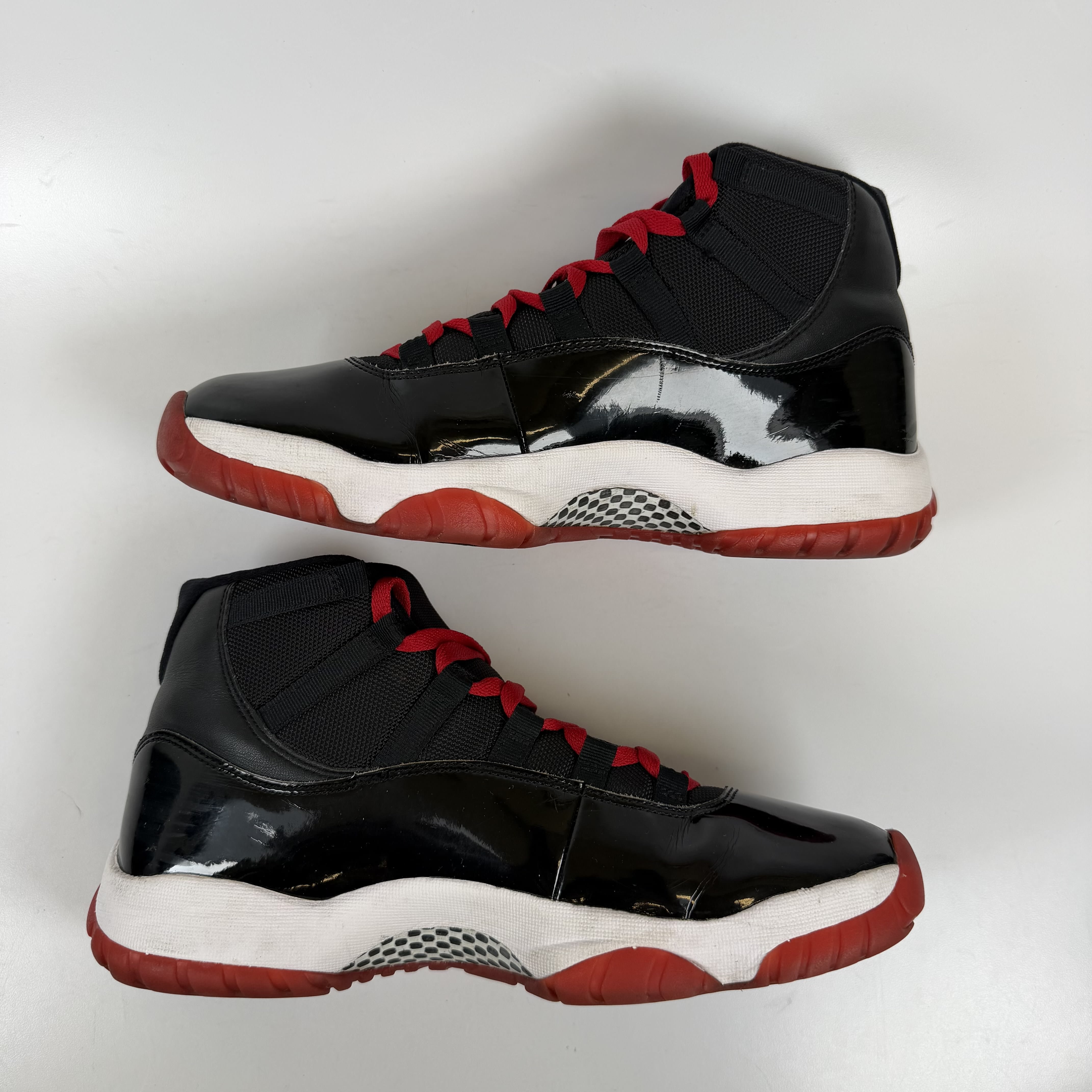 [SP12828] Jordan 11 Retro Playoffs Bred (2019)