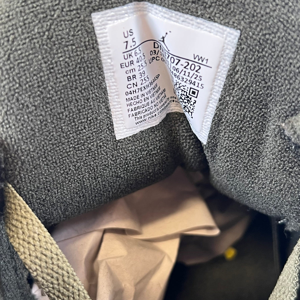 https://res.cloudinary.com/dlqdbsx2k/image/upload/v1789139432/blob_wpxvm7.jpg