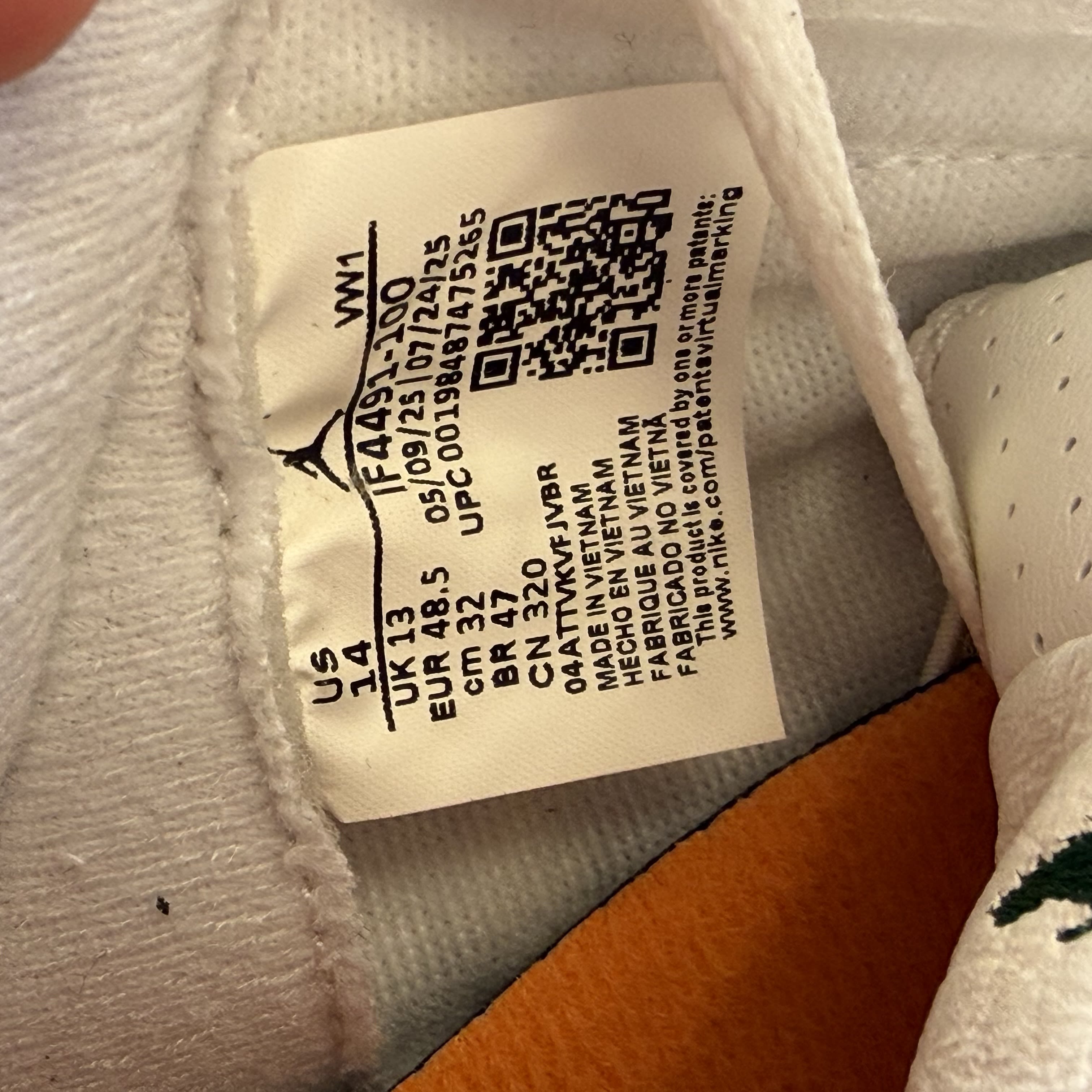 [SP15542] Jordan 3 Retro SP SoleFly Miami
