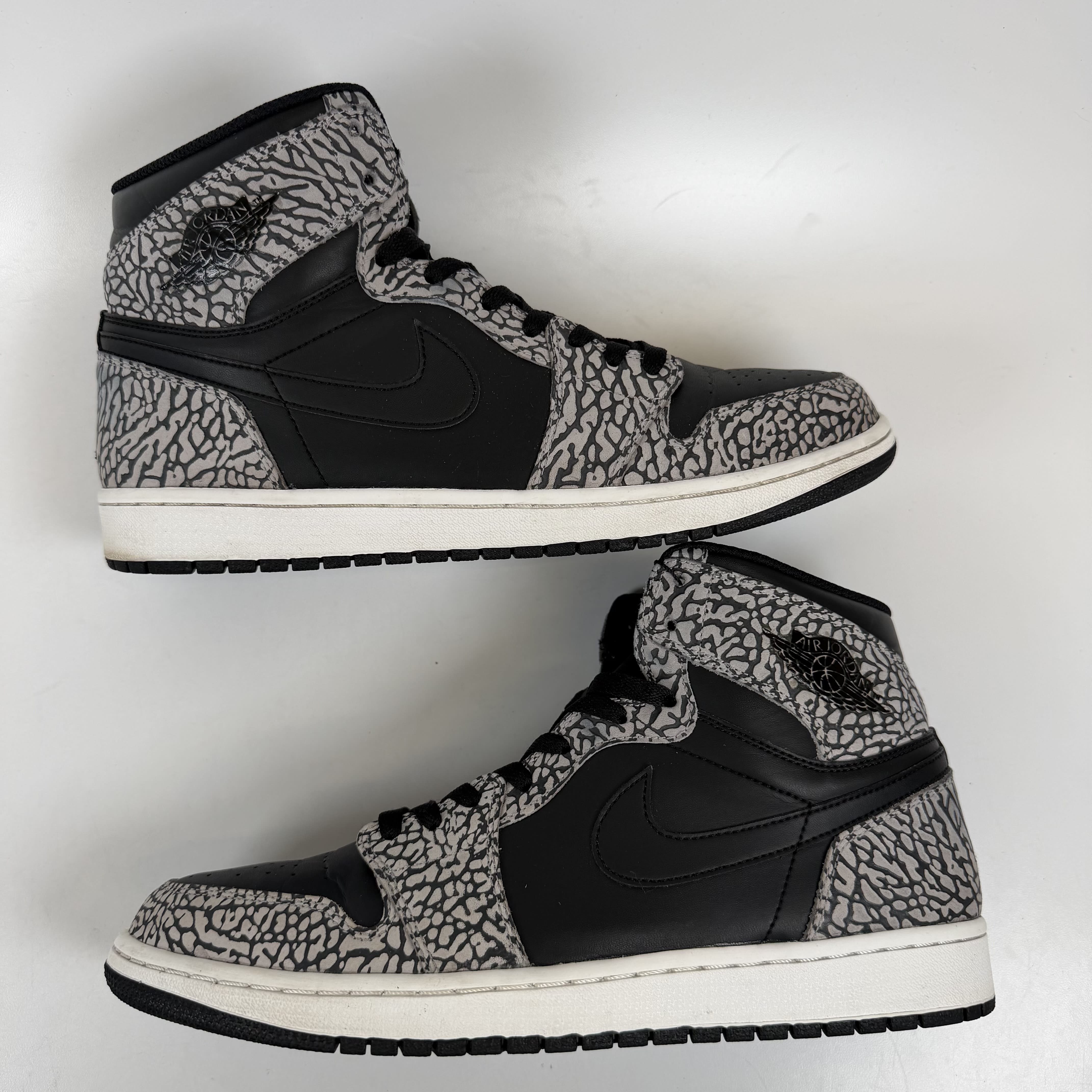 [SP10201] Air Jordan 1 Retro High 'Black Elephant'