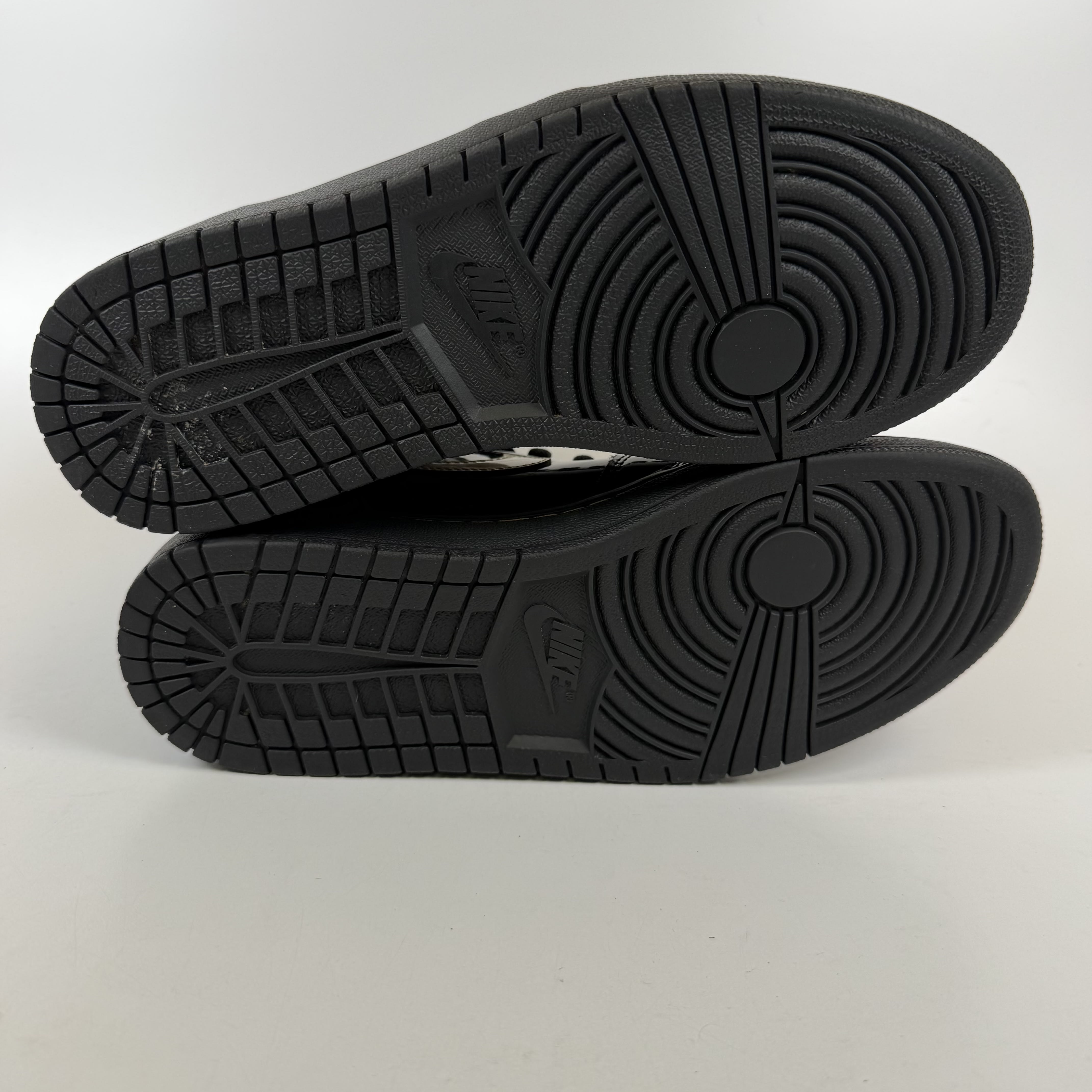 [SP9798] Jordan 1 Retro High Black Metallic Gold (2020)