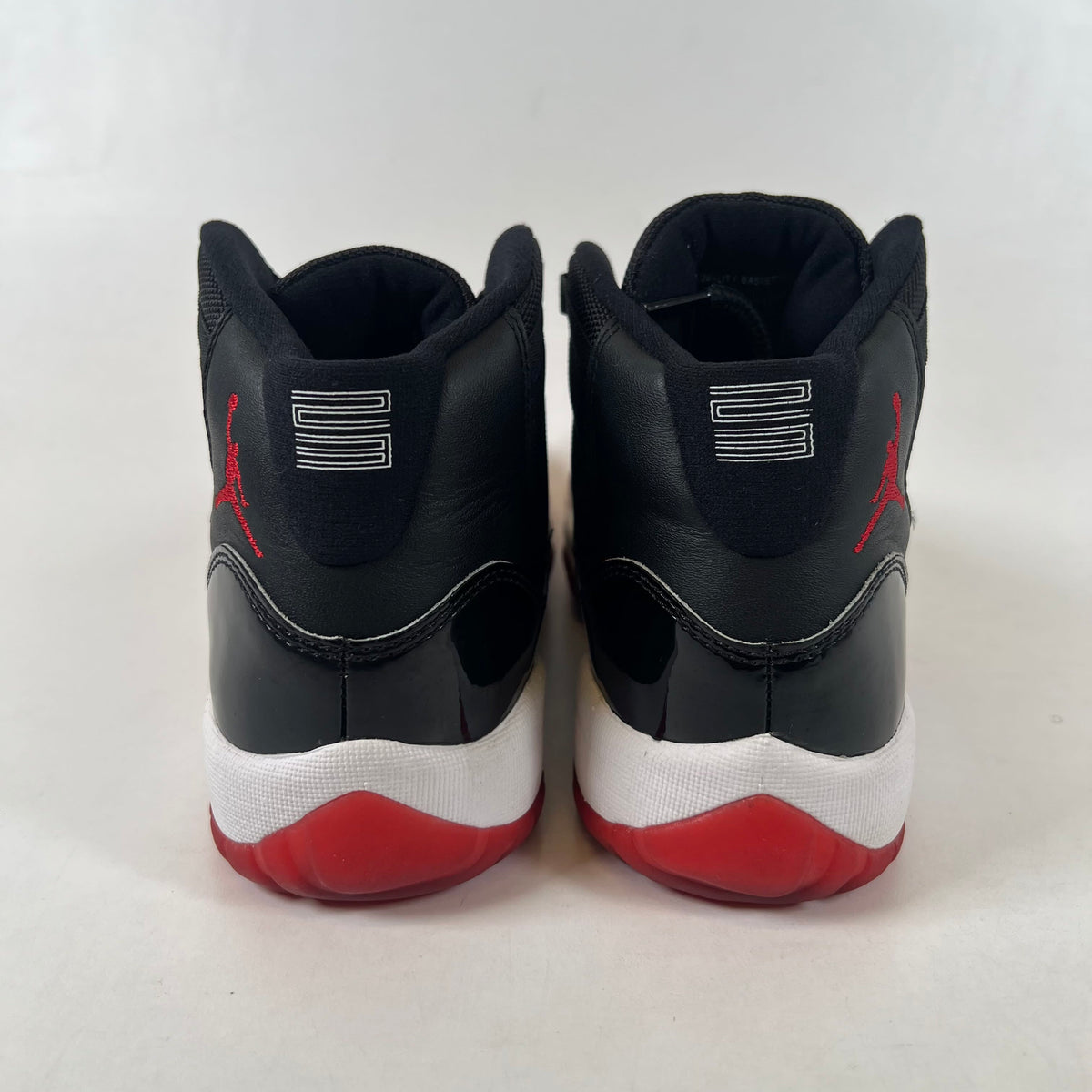 https://res.cloudinary.com/dlqdbsx2k/image/upload/v1790033177/blob_xoxpmy.jpg