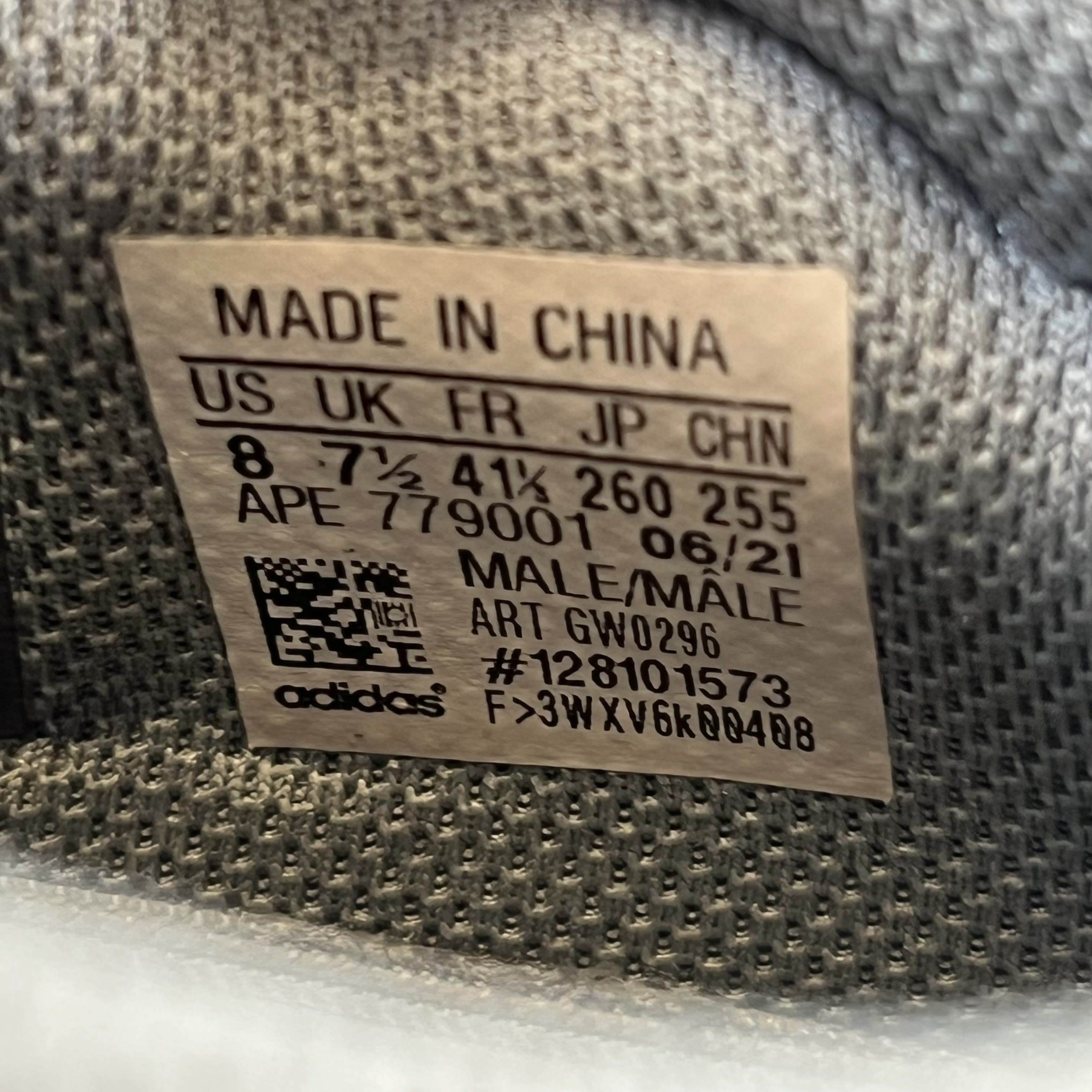 [SP14281] Yeezy Boost 700 'Wash Orange'