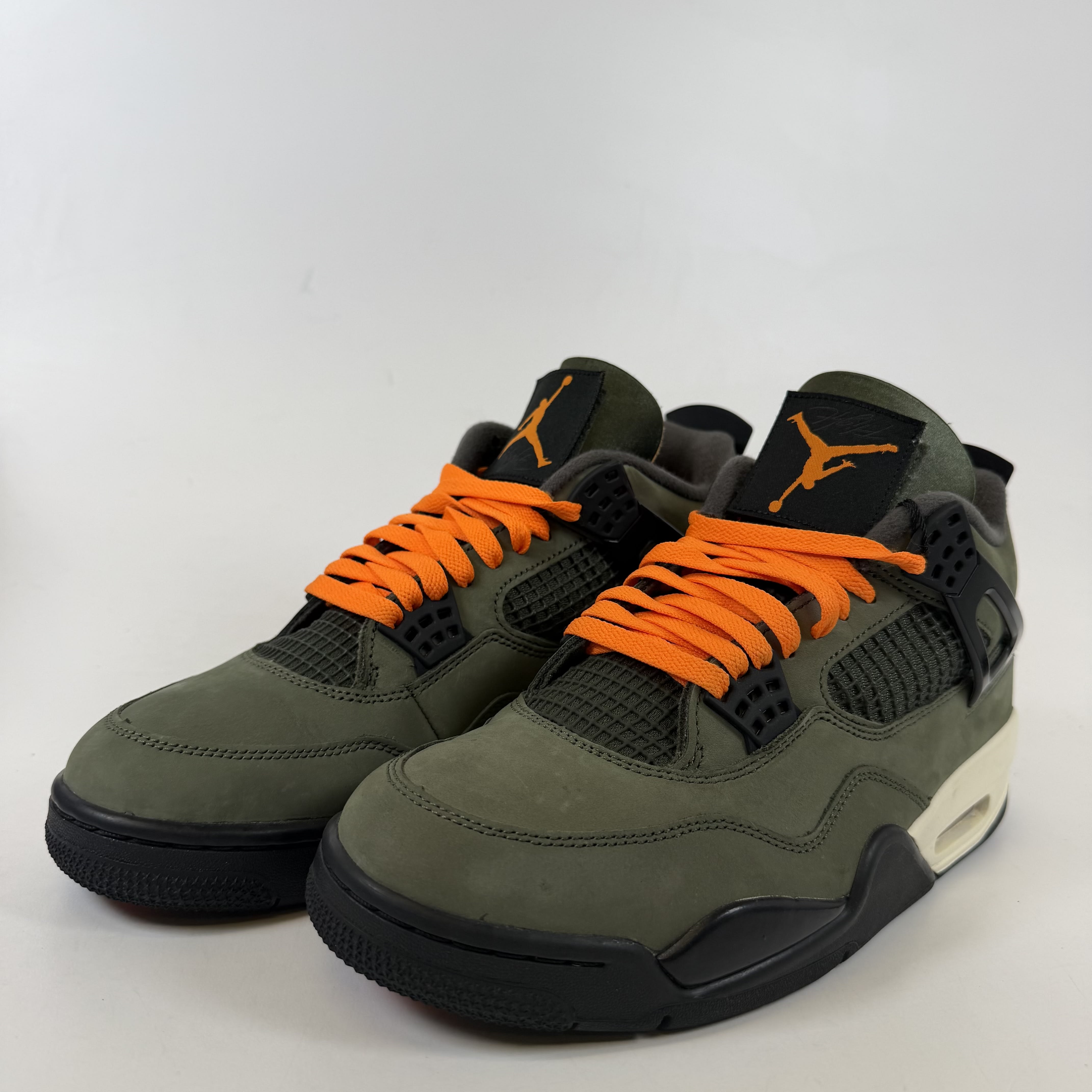 [SP15922] Jordan 4 Retro OG SP Undefeated (2025)