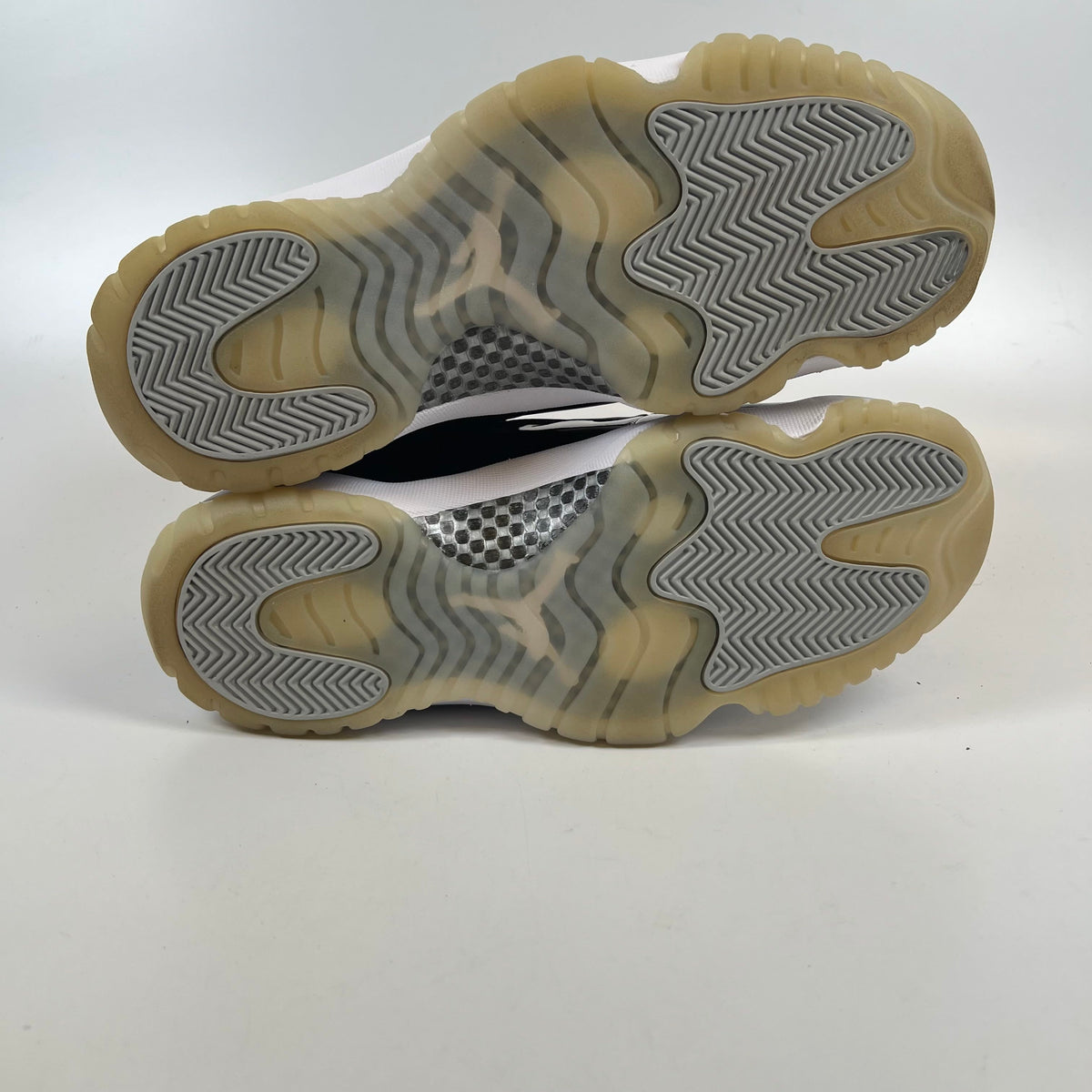 https://res.cloudinary.com/dlqdbsx2k/image/upload/v1790090554/blob_ybryvp.jpg