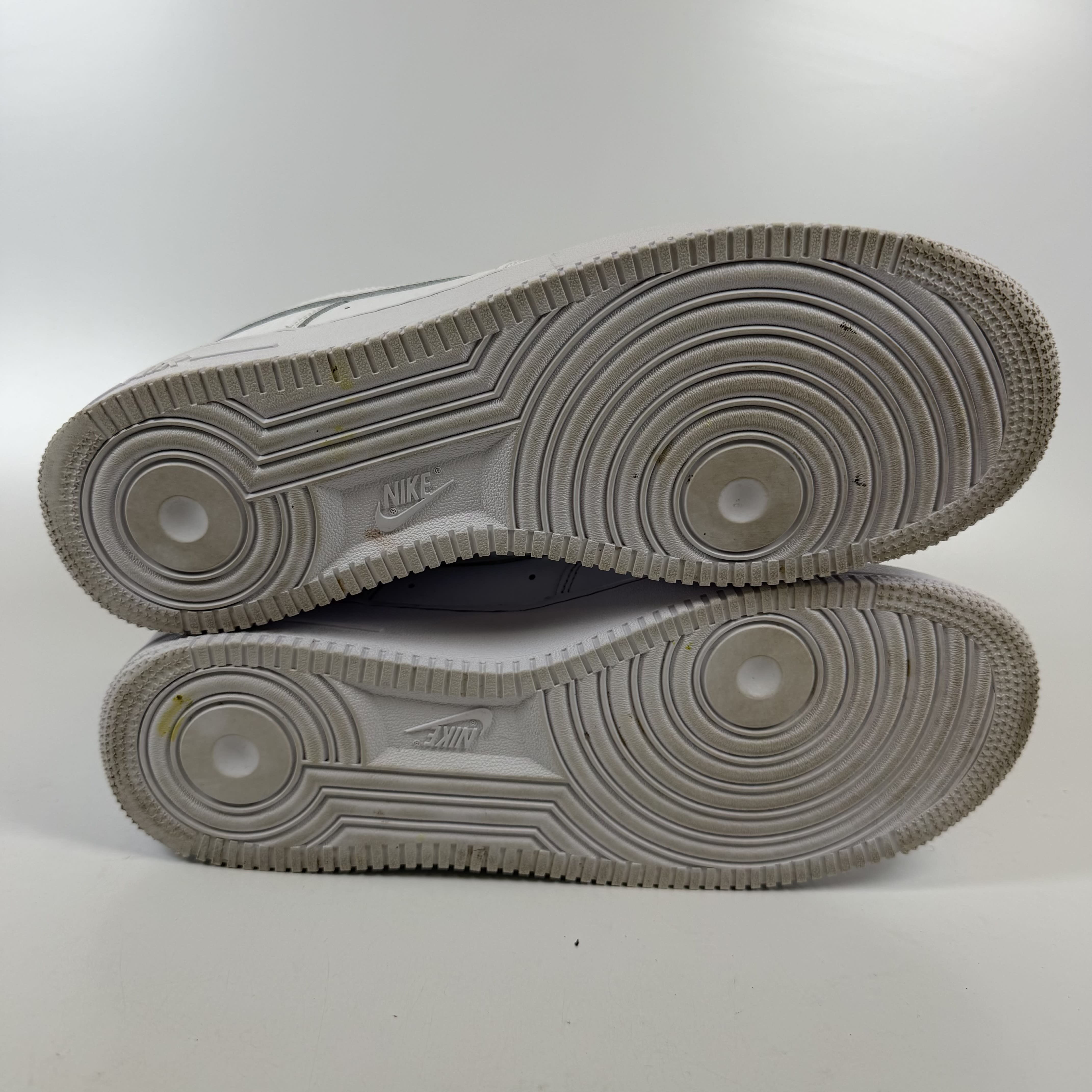 [SP11309] Nike Air Force 1 Low '07 LV8 White Carbon Fiber