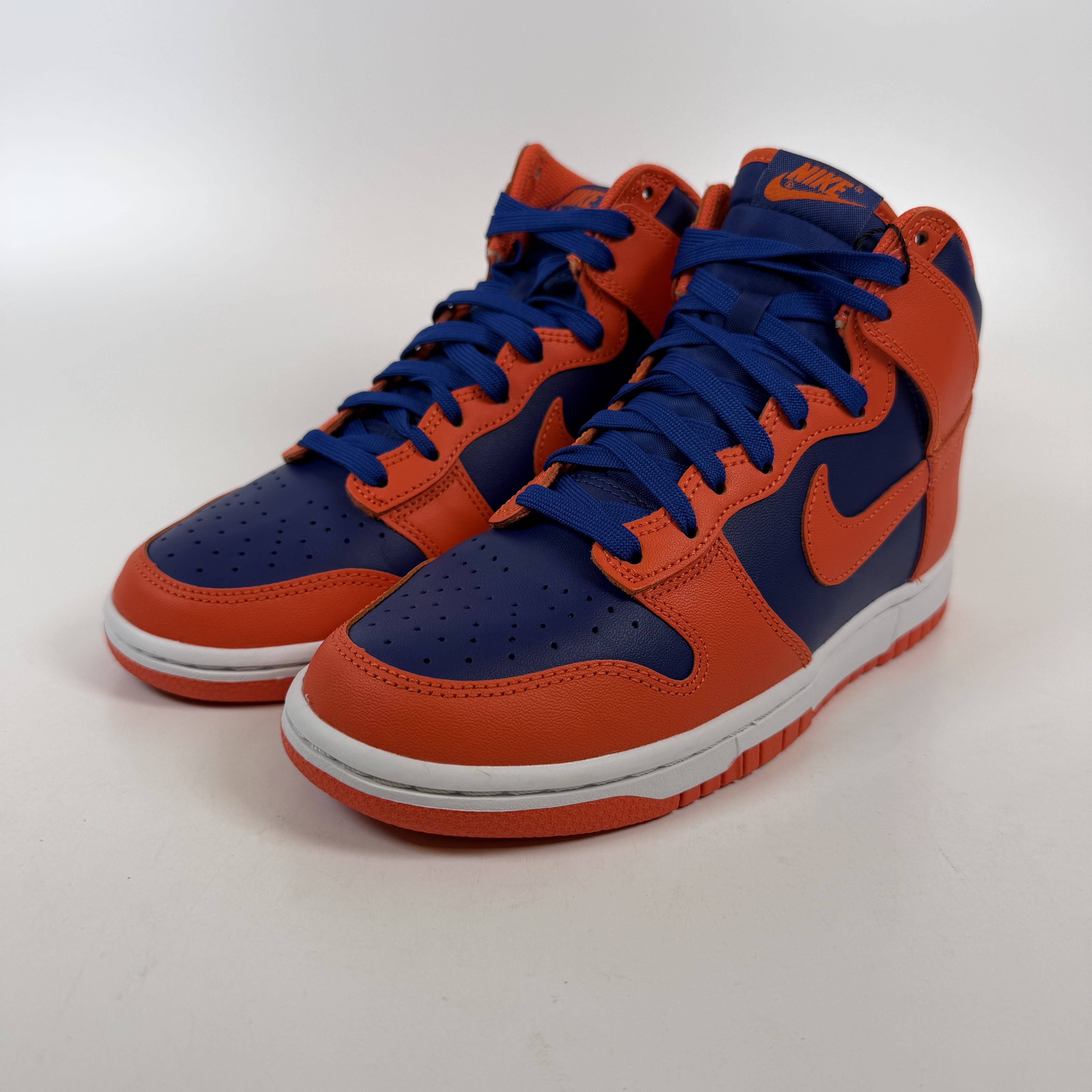 [SP11703] Nike Dunk High Knicks