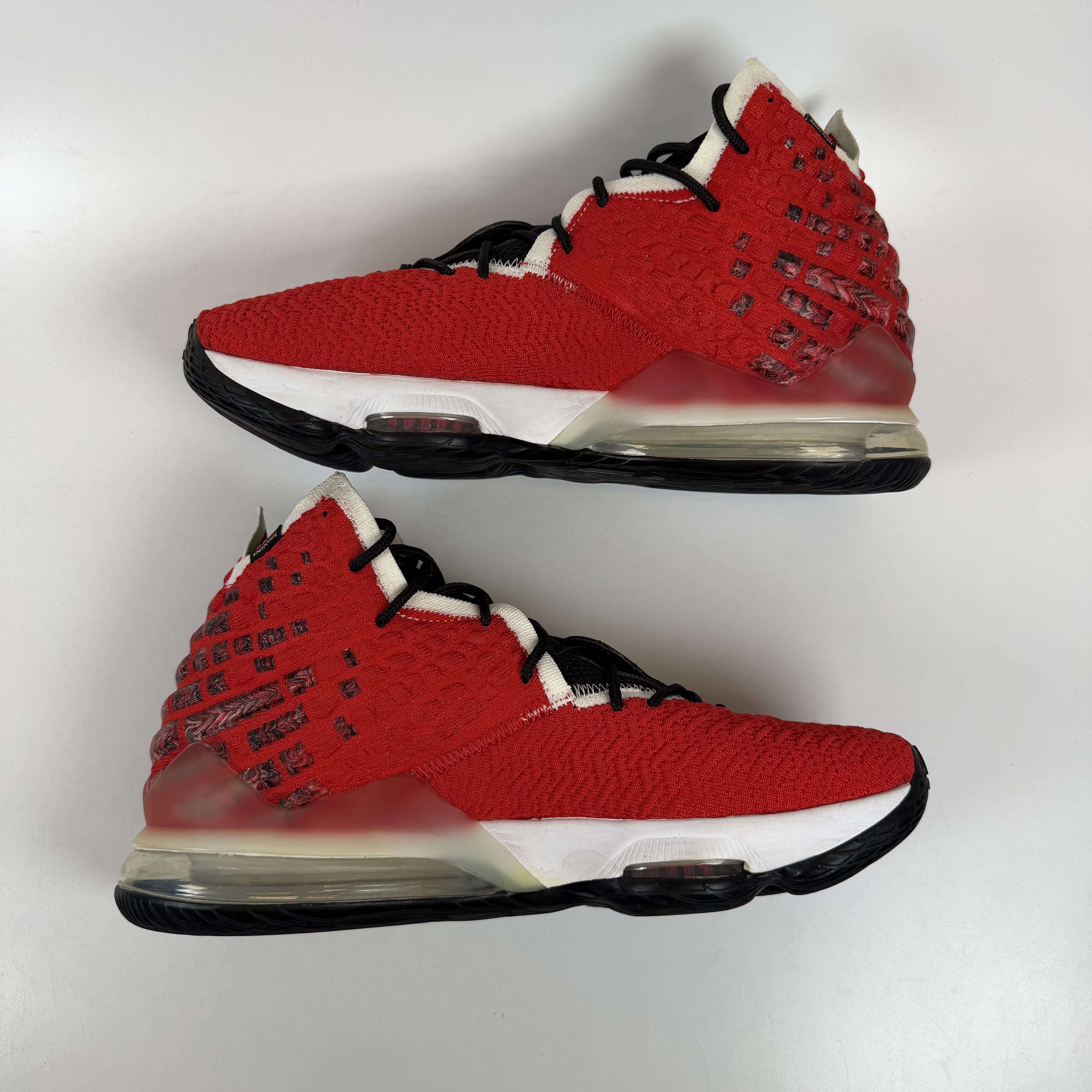 [SP10811] Nike LeBron 17 Uptempo