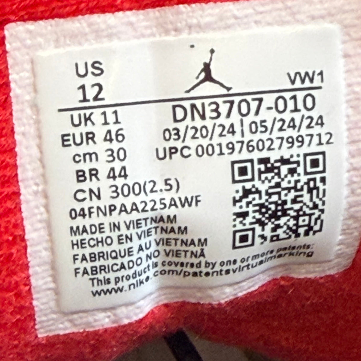 https://res.cloudinary.com/dlqdbsx2k/image/upload/v1790784541/blob_zg3jr6.jpg